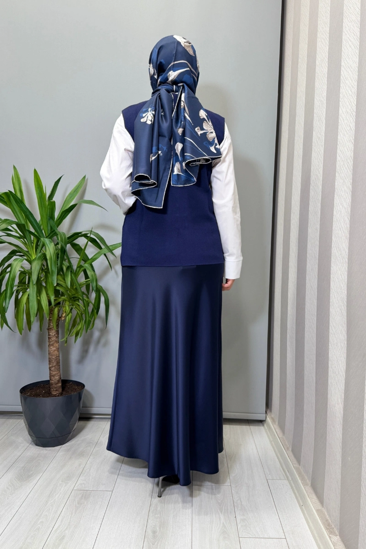 Ghisa Yelek Lacivert 26KOBYLK3292