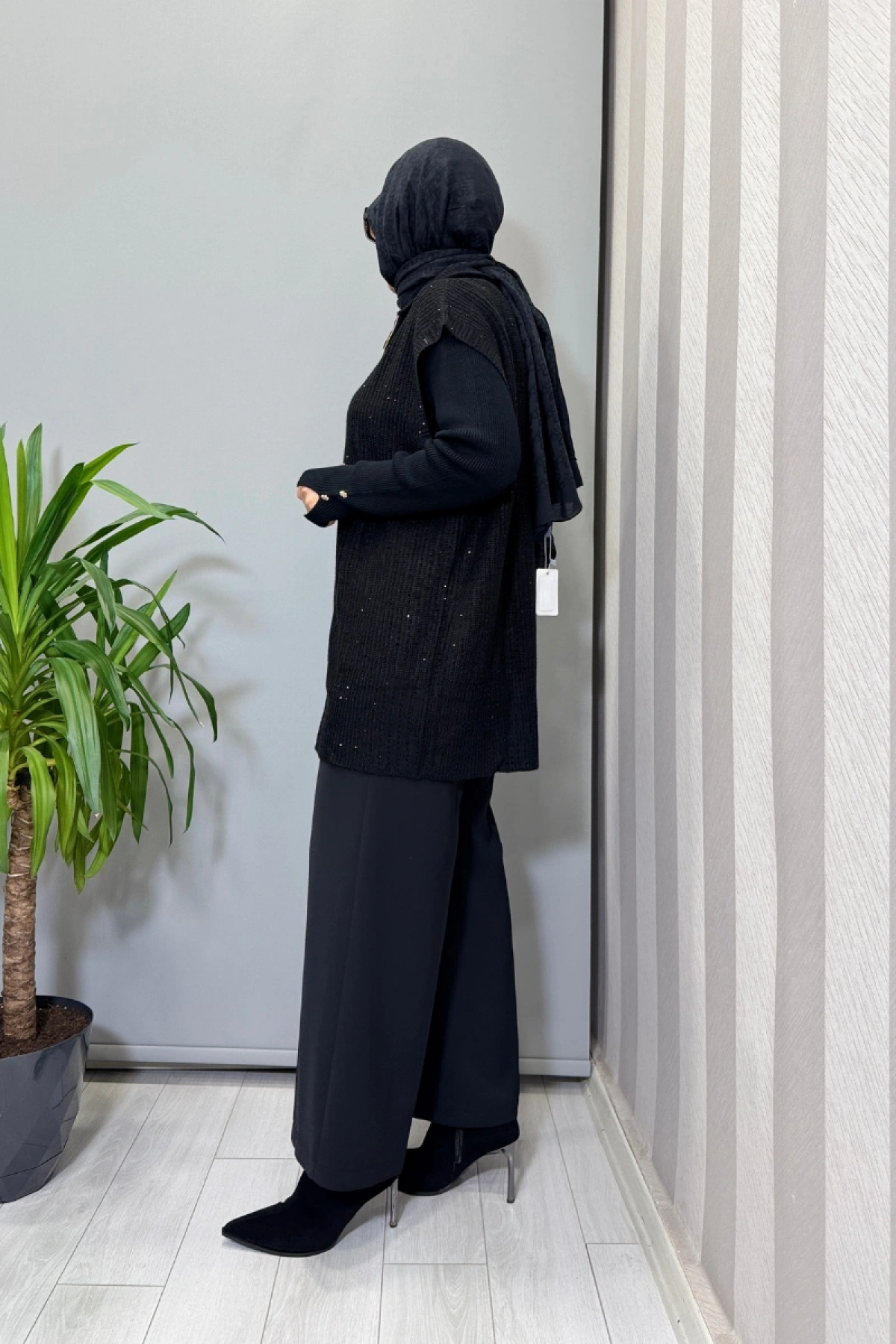 Ghisa Yelek Siyah 26KGSYLK3302