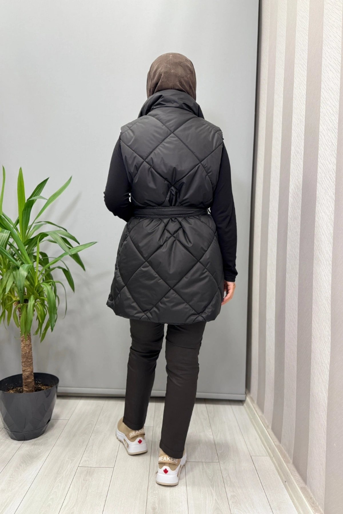 Ghisa Yelek Siyah 26KMCYLK3339