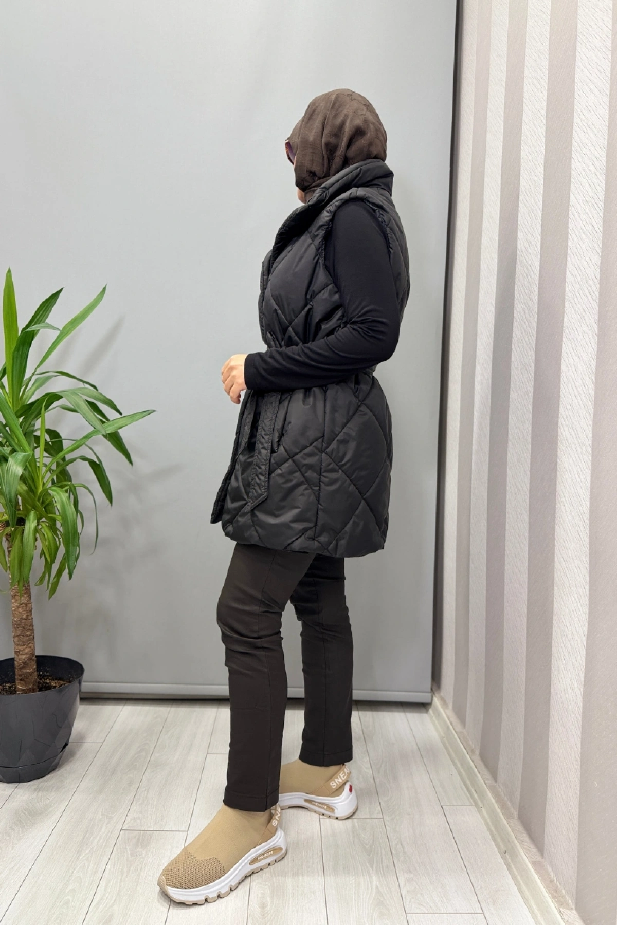 Ghisa Yelek Siyah 26KMCYLK3339