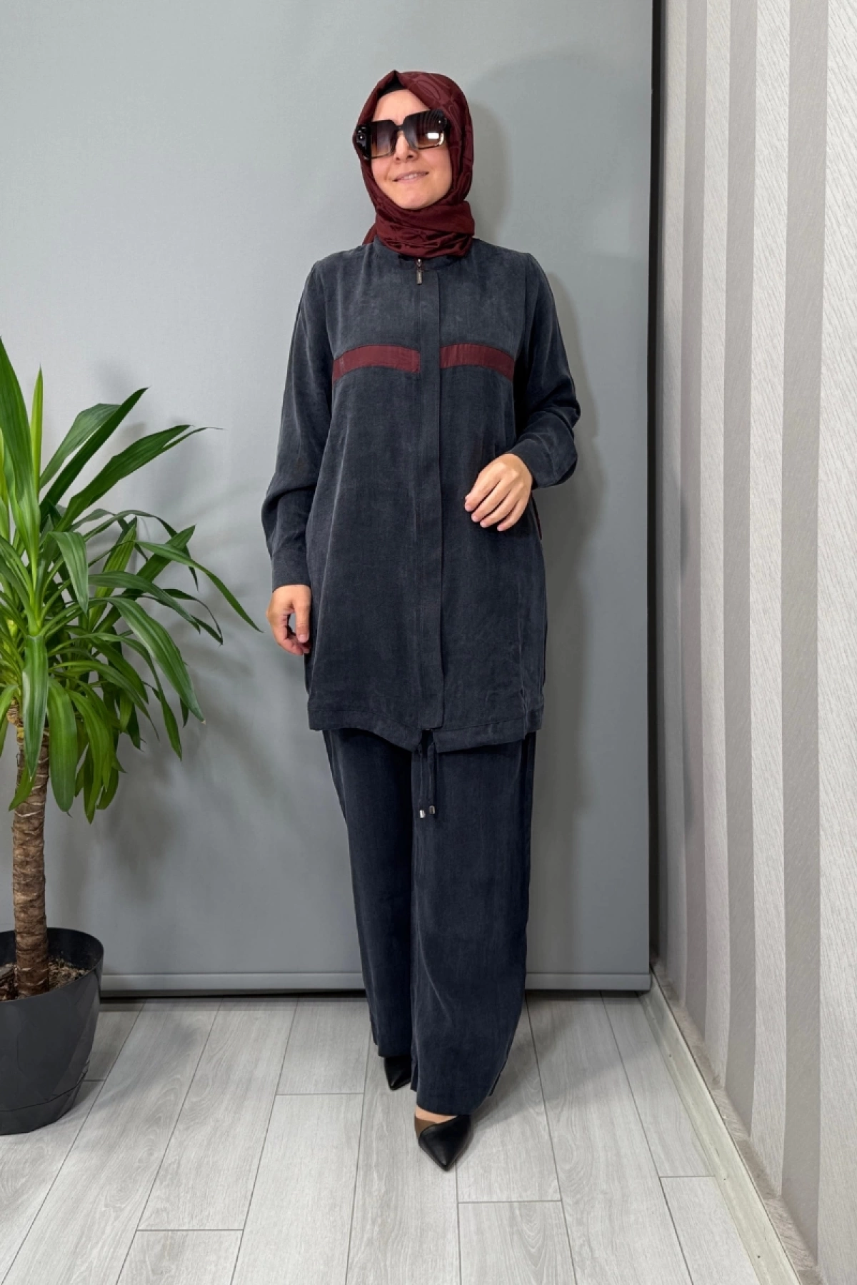 Lissmore Arkası Detaylı İpek Takım Siyah 5918