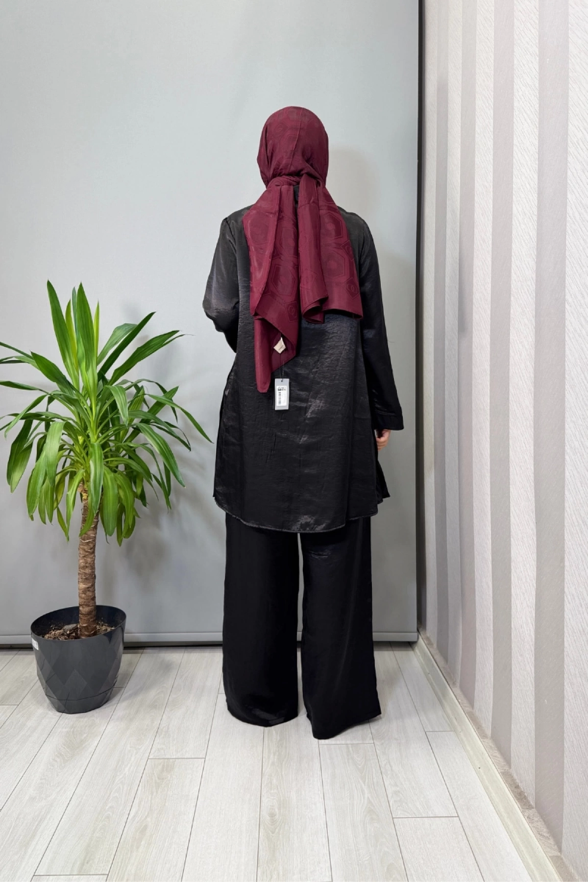 Lissmore Yandan Düğmeli İşlemeli Takım Siyah 5969