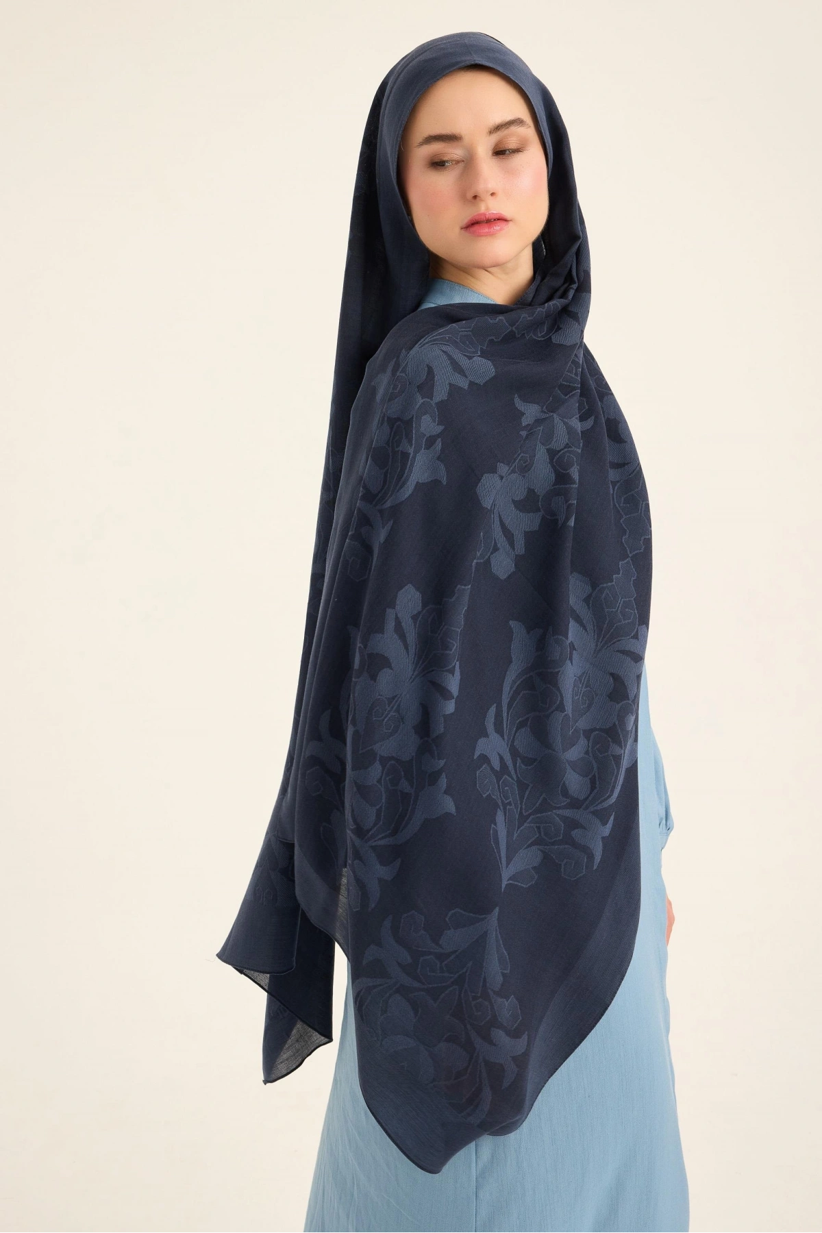 Maisa DURU İPEK PAMUK TENSEL ŞAL 70*190 CM - LACİVERT