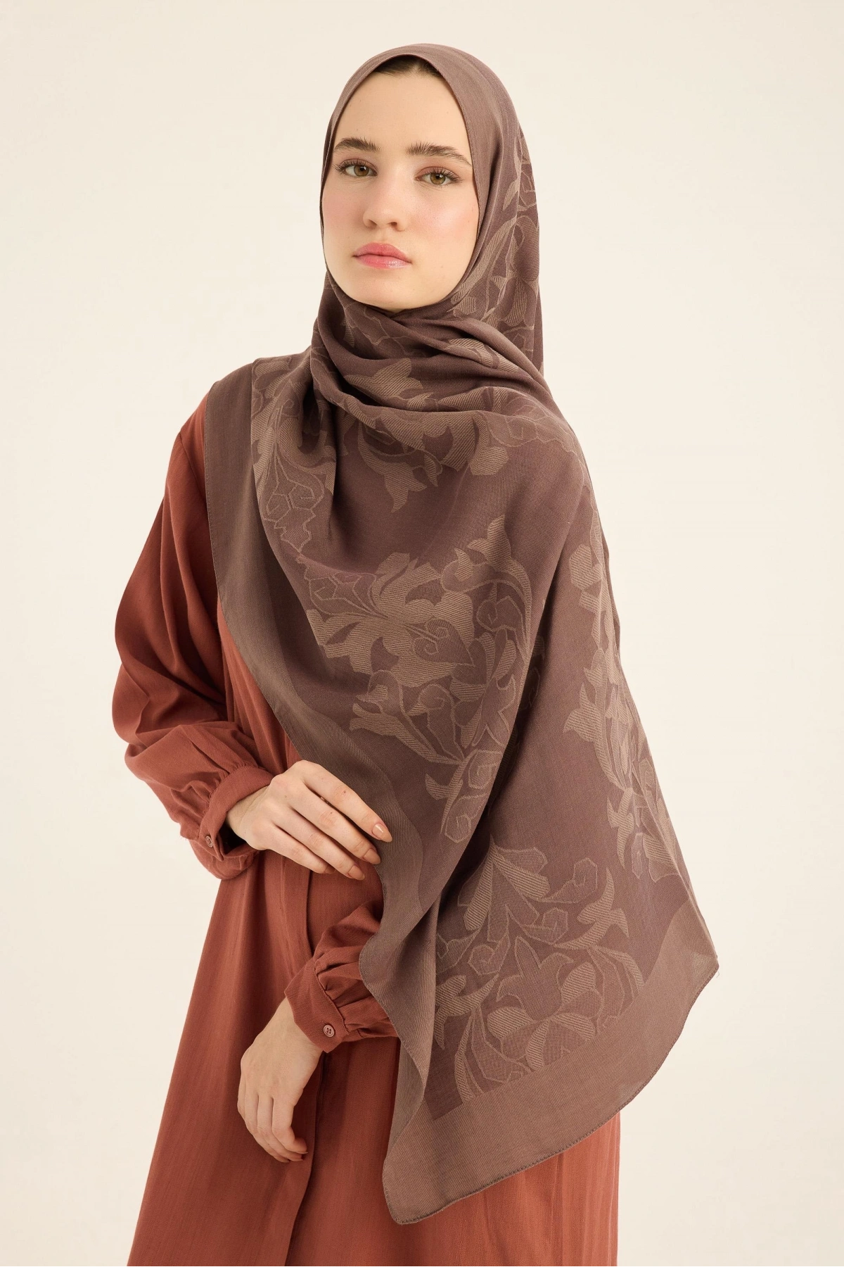 Maisa DURU İPEK PAMUK TENSEL ŞAL 70*190 CM - SÜTLÜ KAHVE