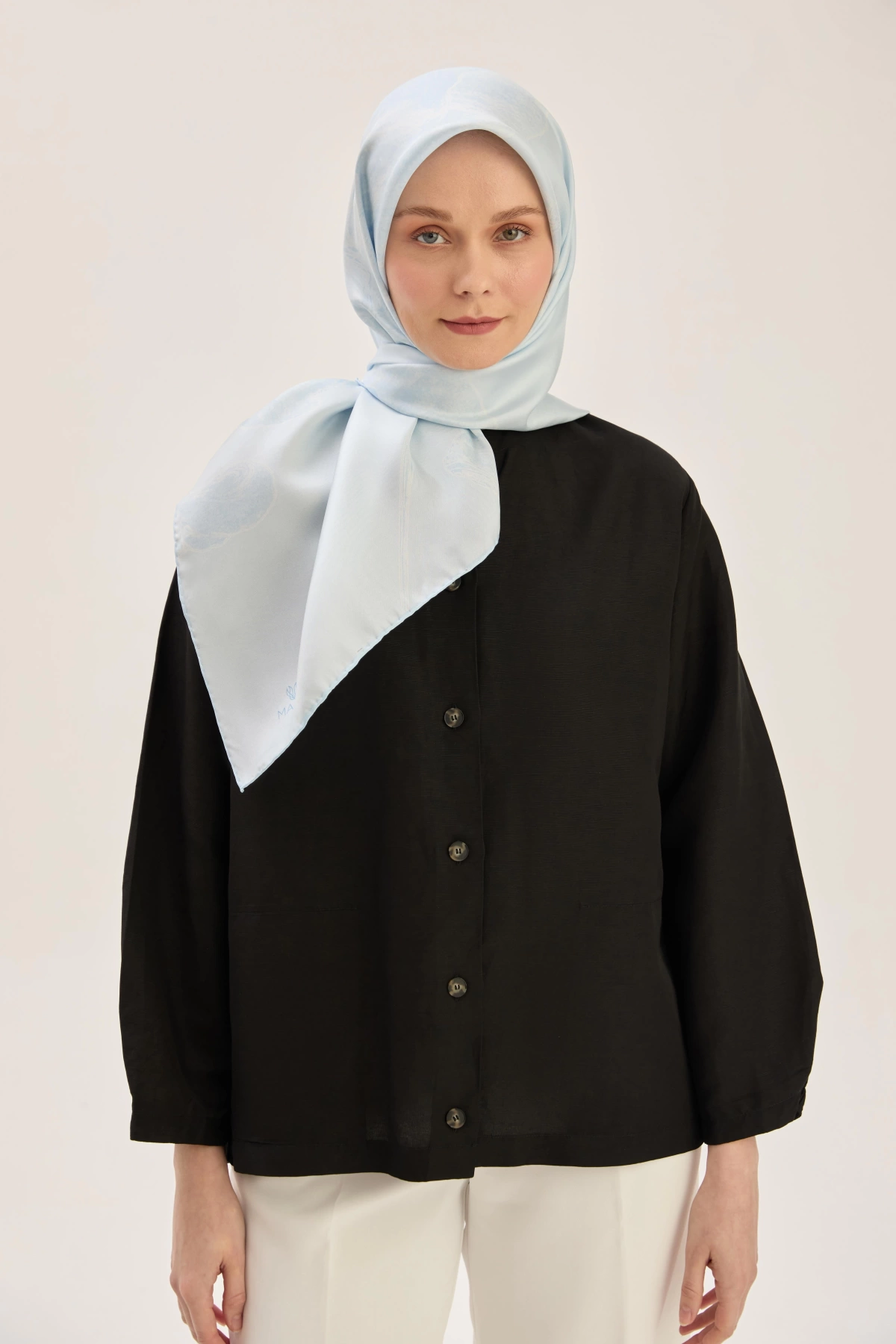 Maisa HALE TİVİL İPEK EŞARP 90*90 CM - MAVİ