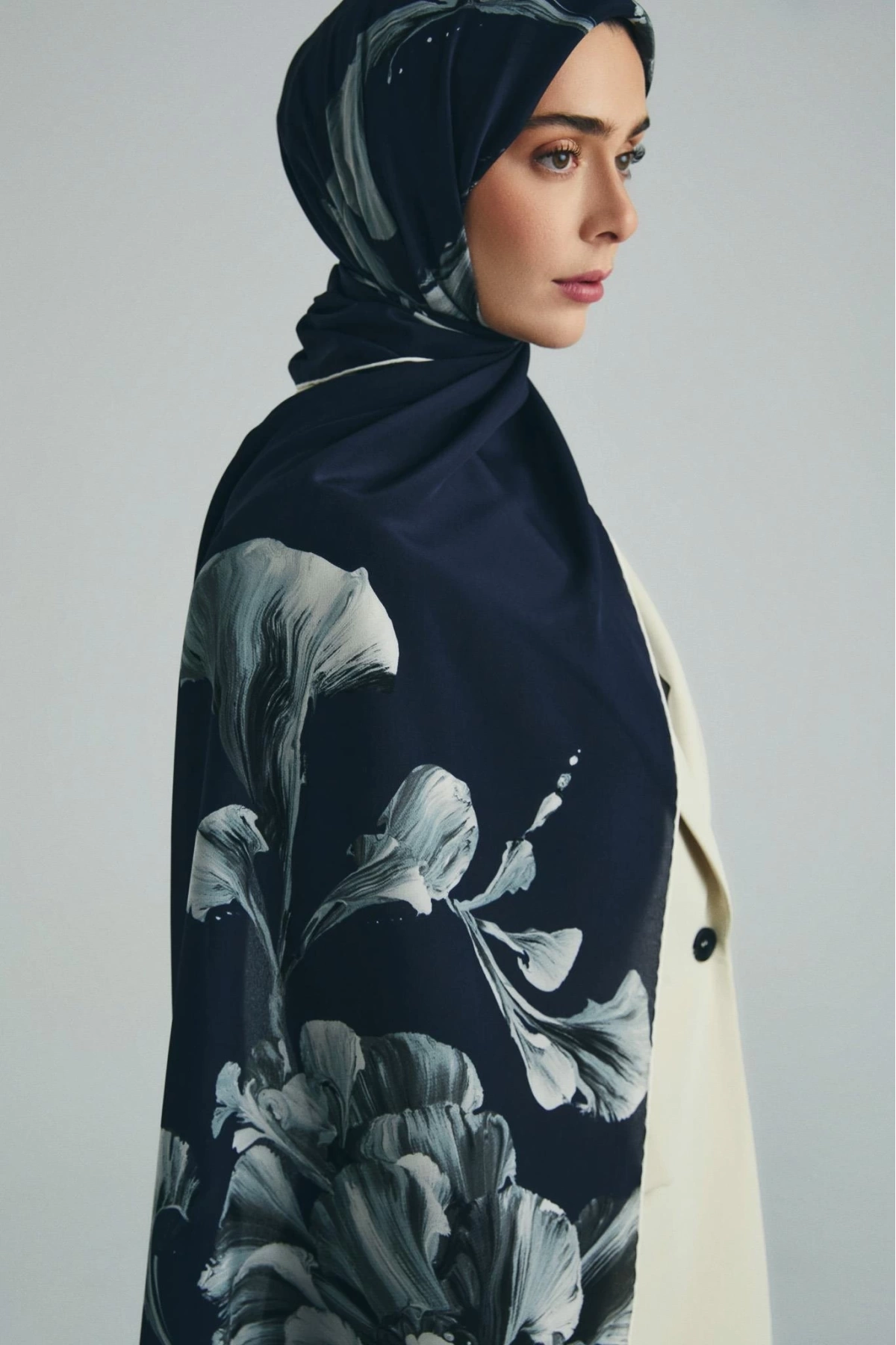 Maisa İLAY KREP İPEK ŞAL 70*190 CM - LACİVERT