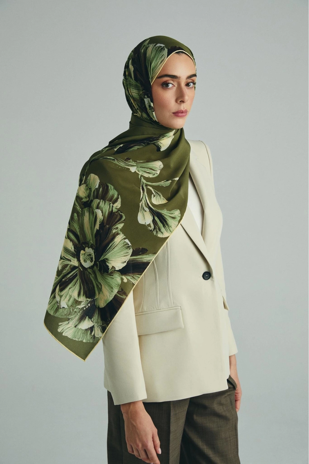 Maisa İLAY KREP İPEK ŞAL 70*190 CM - YEŞİL