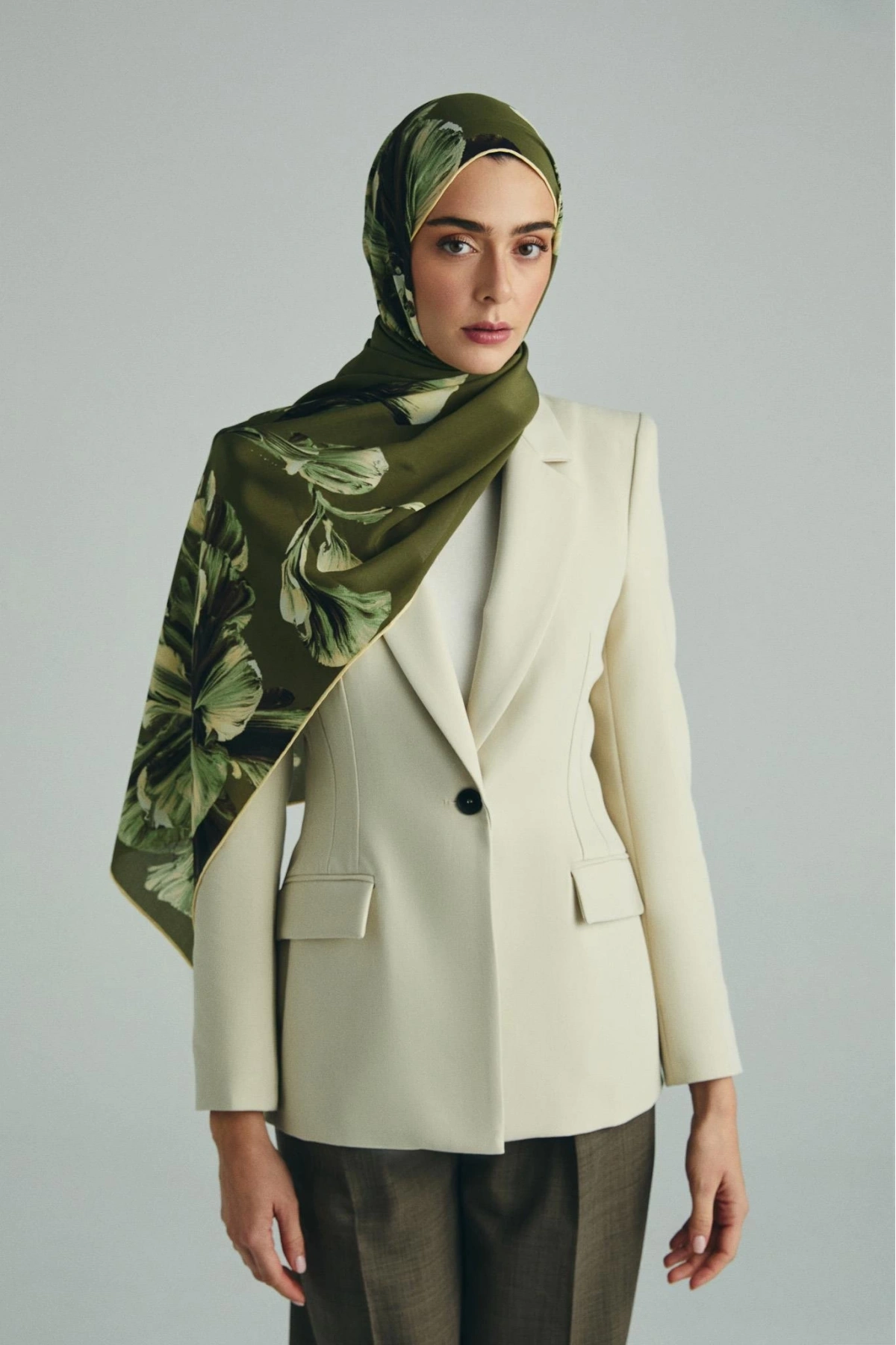 Maisa İLAY KREP İPEK ŞAL 70*190 CM - YEŞİL