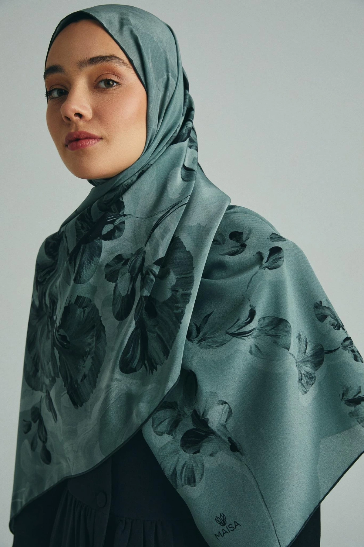 Maisa KEHRİBAR KREP İPEK ŞAL 70*190 CM - NİL YEŞİLİ