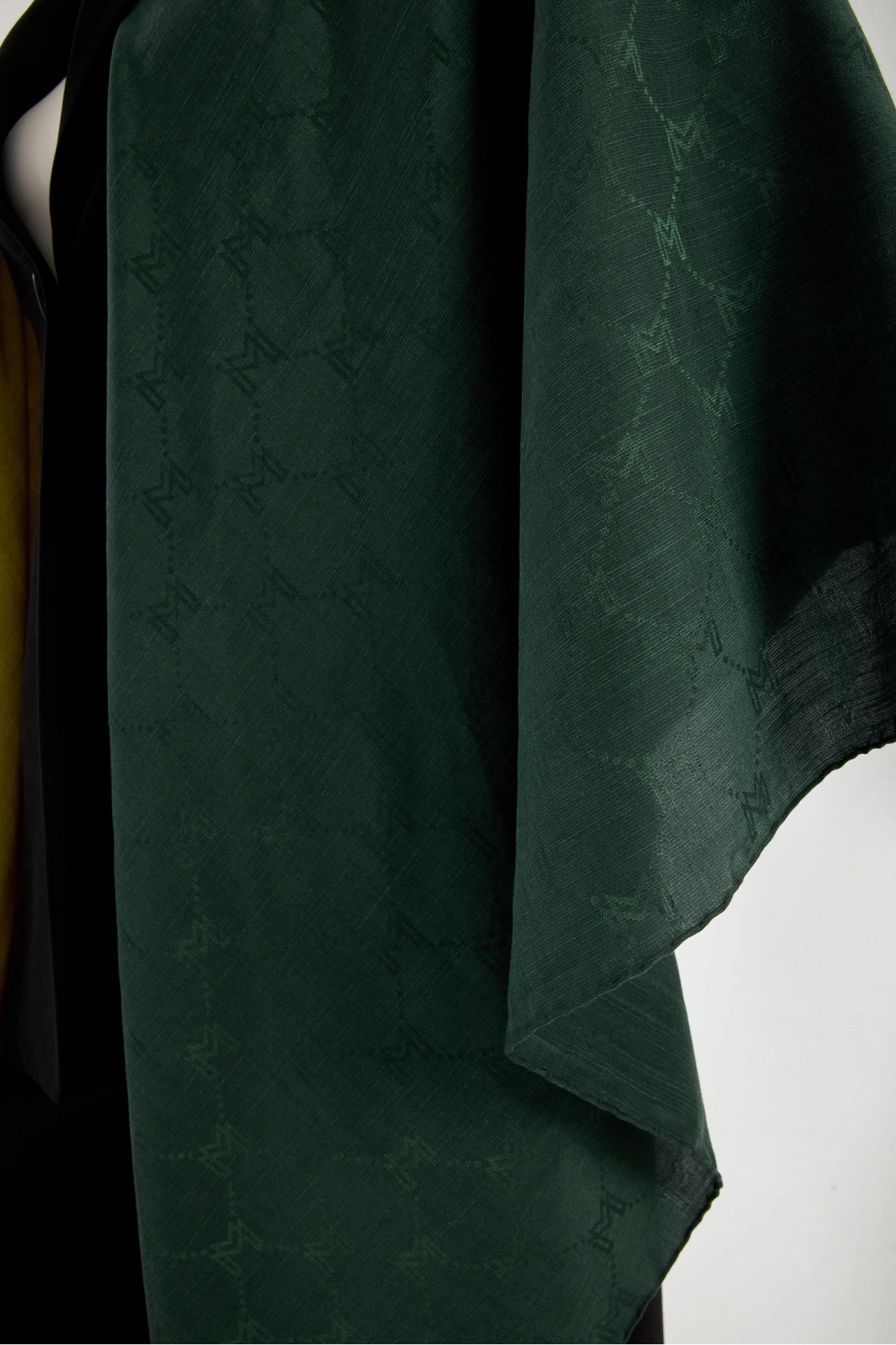 Maisa NEDA PAMUK İPEK EŞARP 90*90 CM - KOYU YEŞİL