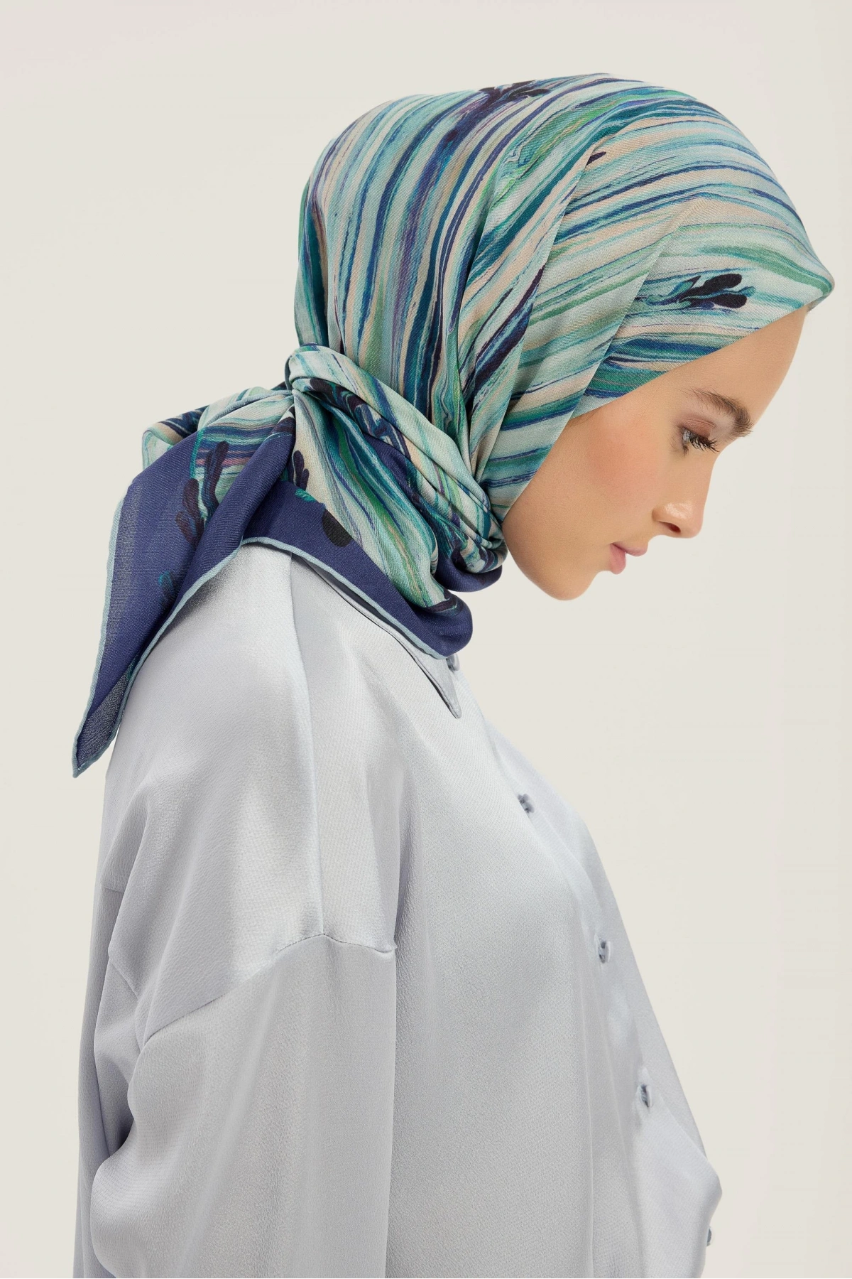 Maisa SUZEN PAMUK İPEK EŞARP 100*100 CM - MAVİ