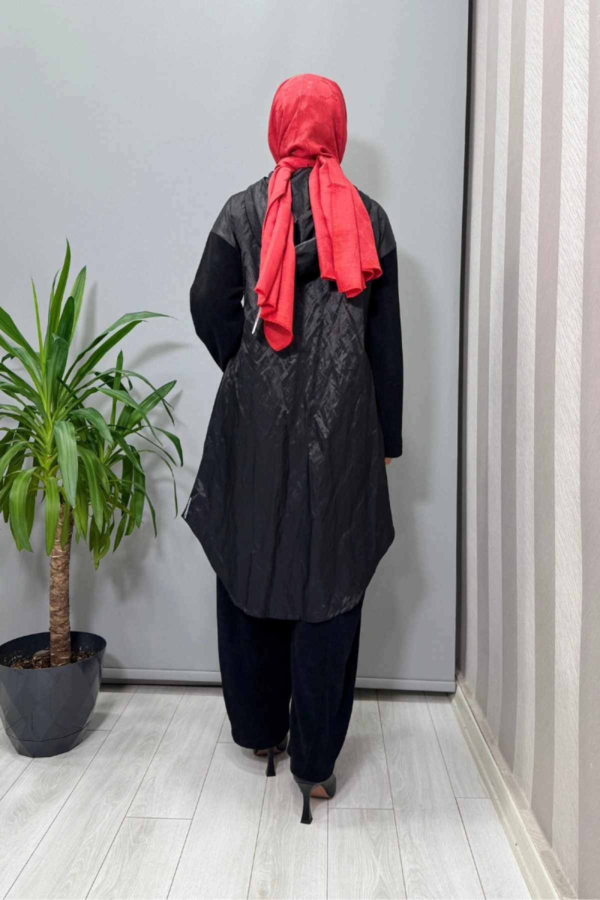 Mascara Kapüşonlu Tunik Siyah 56MK2140