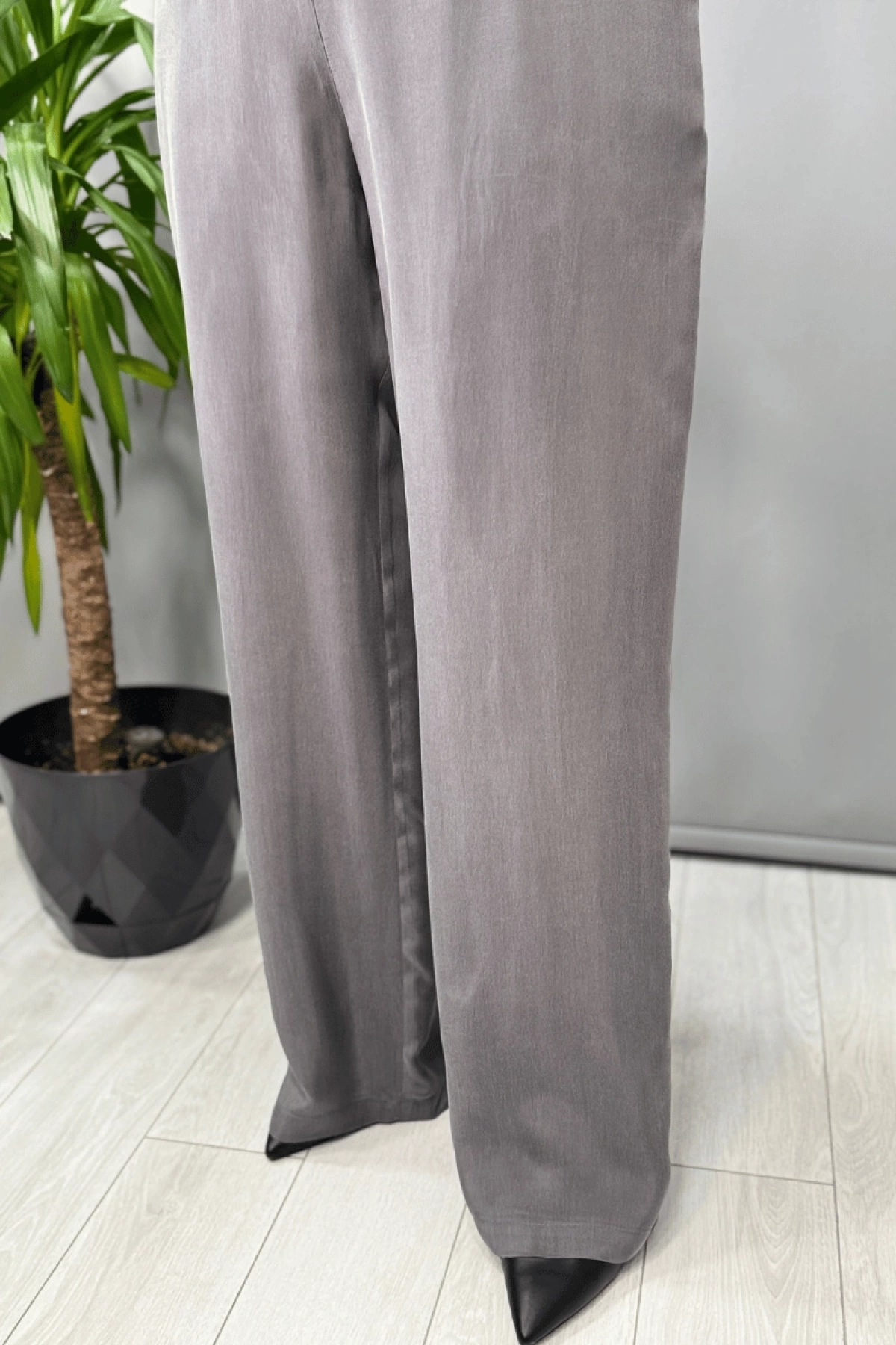 Miss Dalida Elastic Waist Wide Leg Cupro Pants Anthracite T25Y-7007