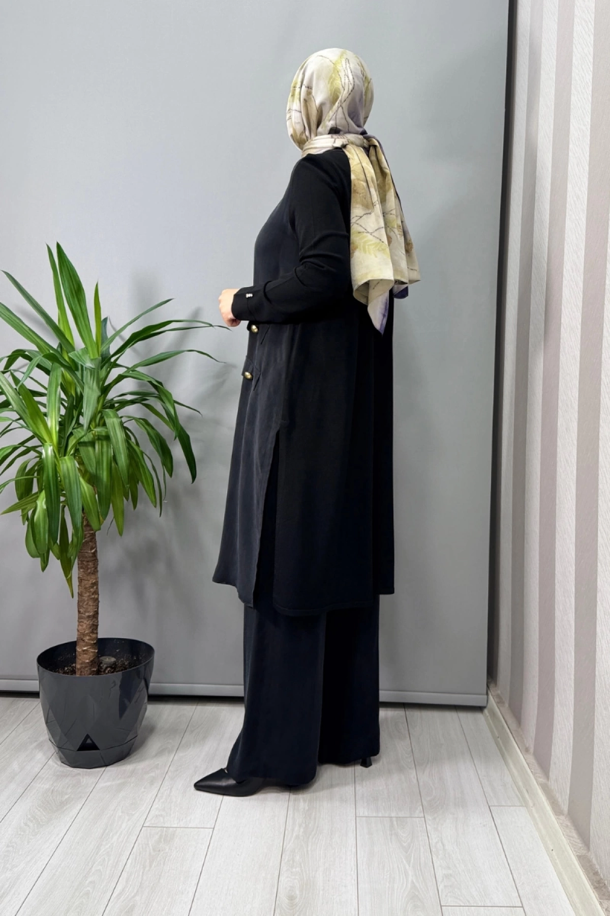 Miss Dalida Çift Cep Kapaklı Triko-Cupro Hırka Siyah T25Y-9022