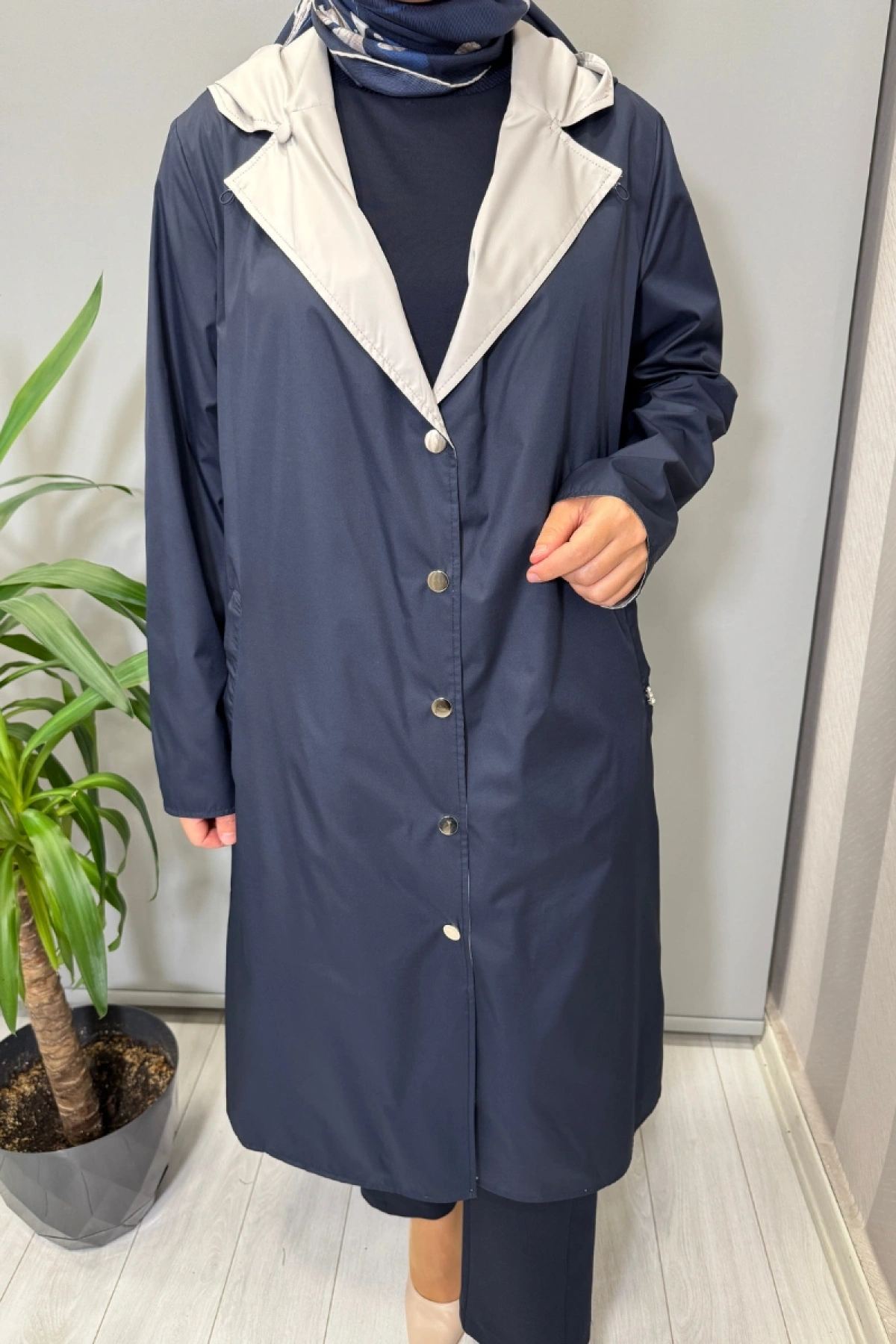 Miss Dalida Çift Taraflı Hafif Yumoş Mont Lacivert-Ekru T25PF-8012