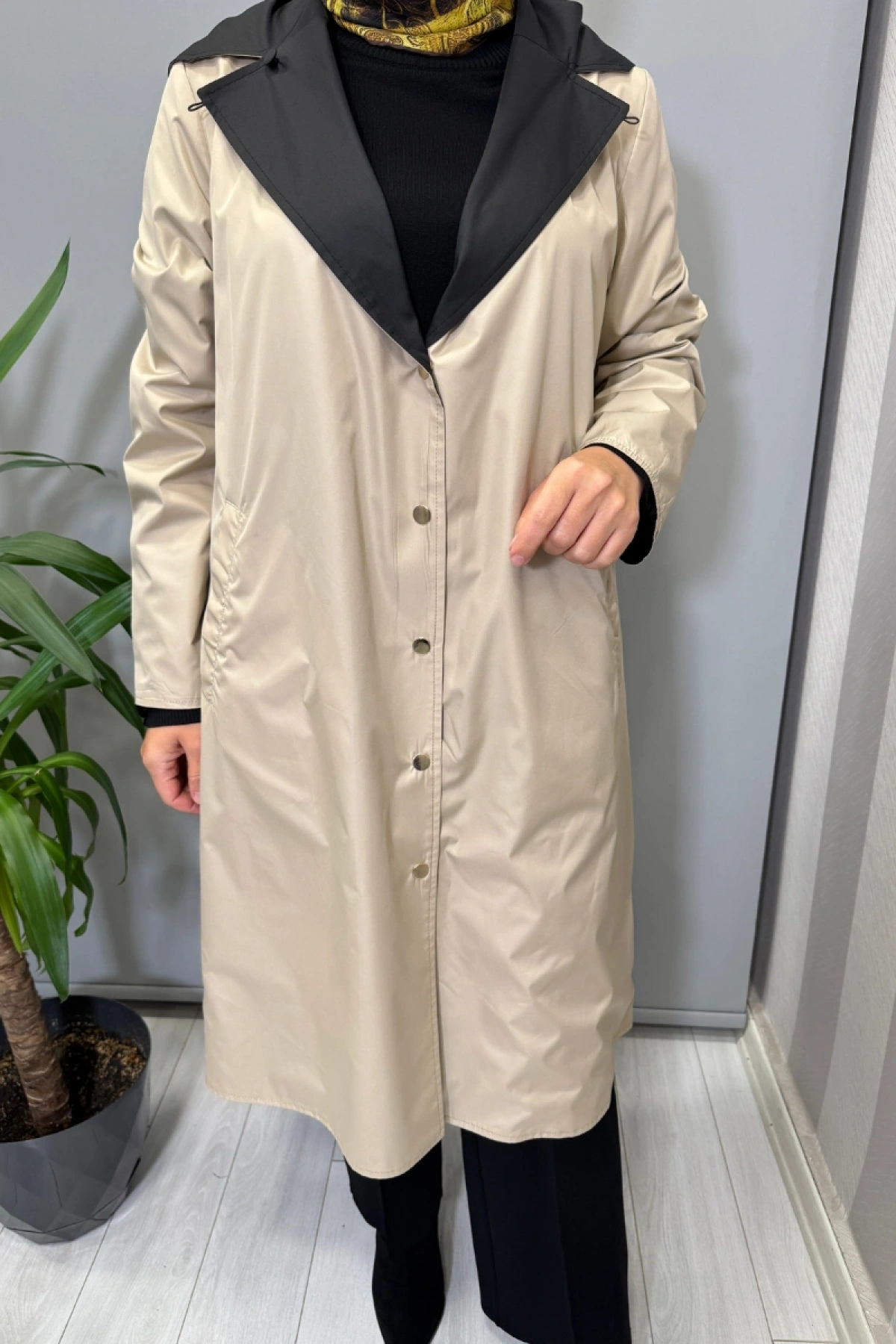 Miss Dalida Çift Taraflı Hafif Yumoş Mont Siyah-Bej T25PF-8012