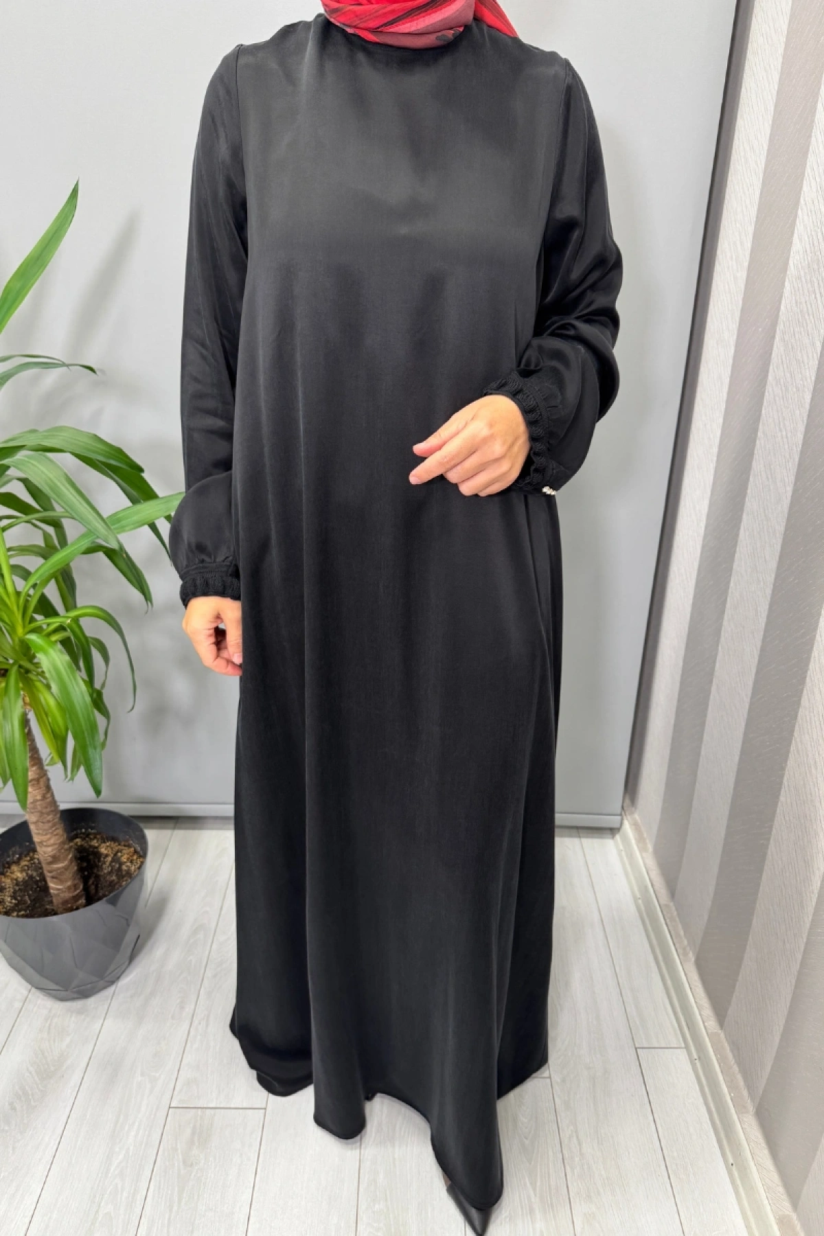 Miss Dalida Cupro İpek Elbise Siyah T26K-4015