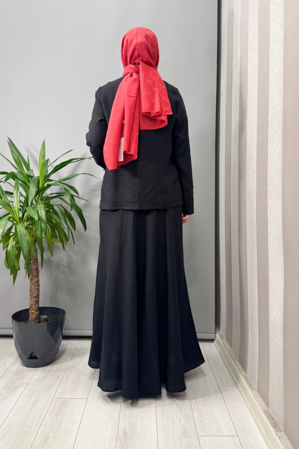 Miss Dalida Düz Renk Keten Kısa Ceket Siyah T25Y-8048