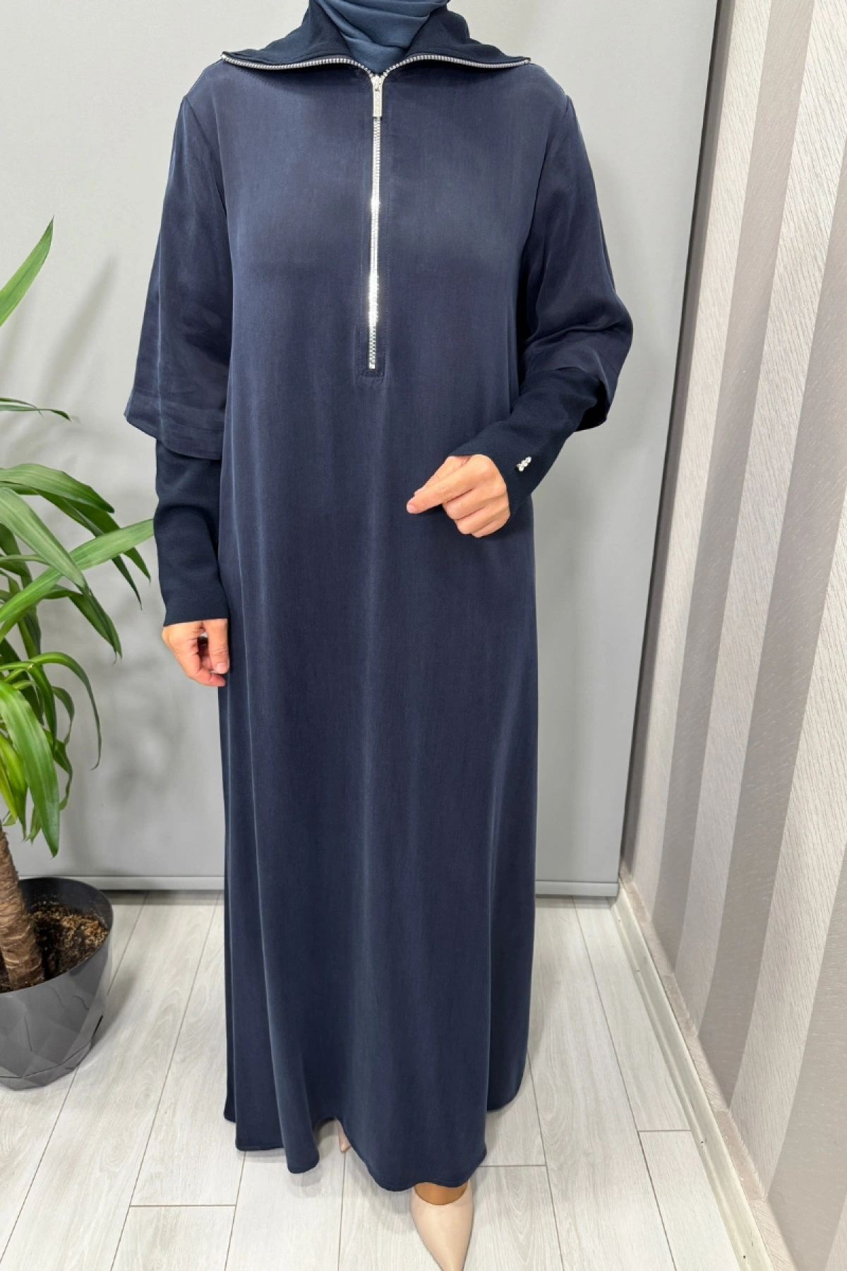 Miss Dalida Fermuar ve Triko Detaylı Cupro Elbise Lacivert T26K-4006