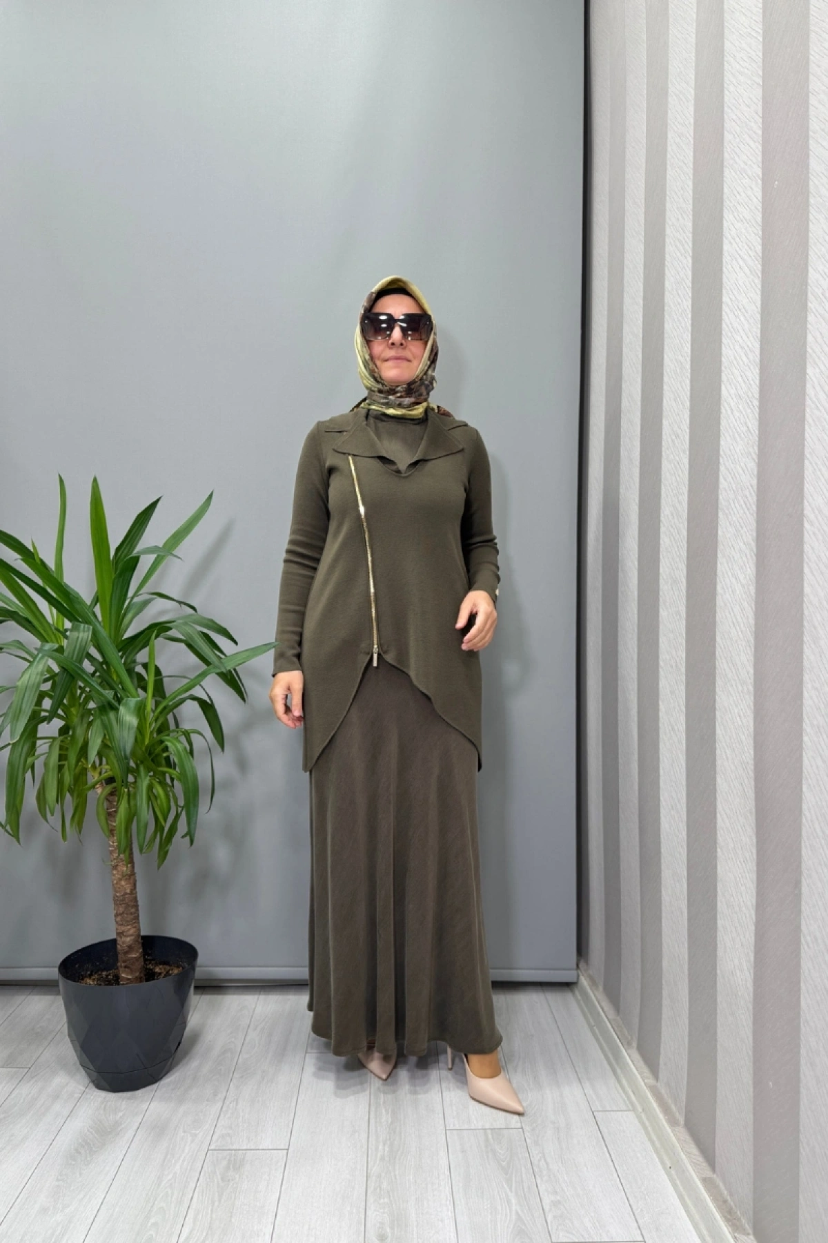 Miss Dalida Gömlek Yaka Fermuar Detaylı Triko Hırka Haki T26K-0001