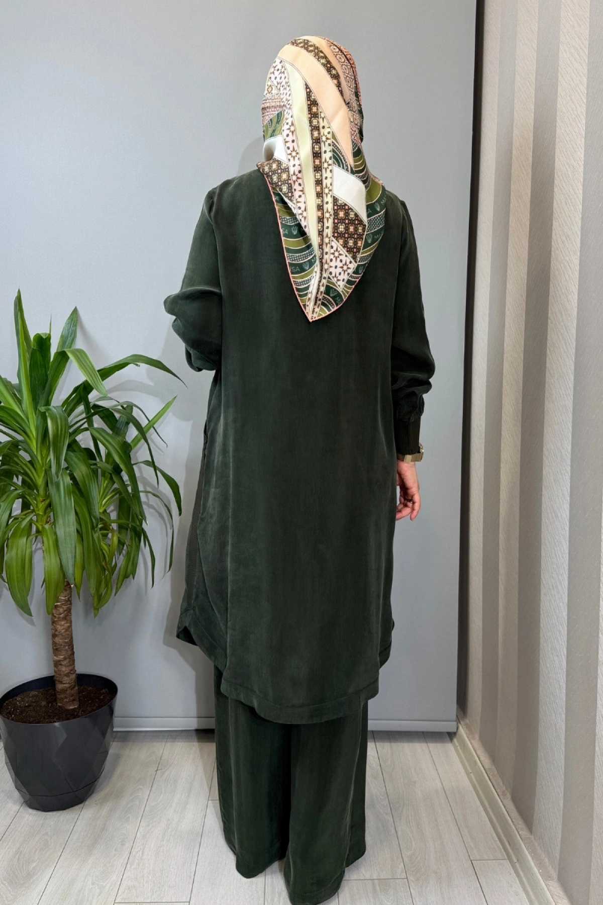 Miss Dalida Hakim Yaka Cepli Cupro Kap Haki T26Y-8008