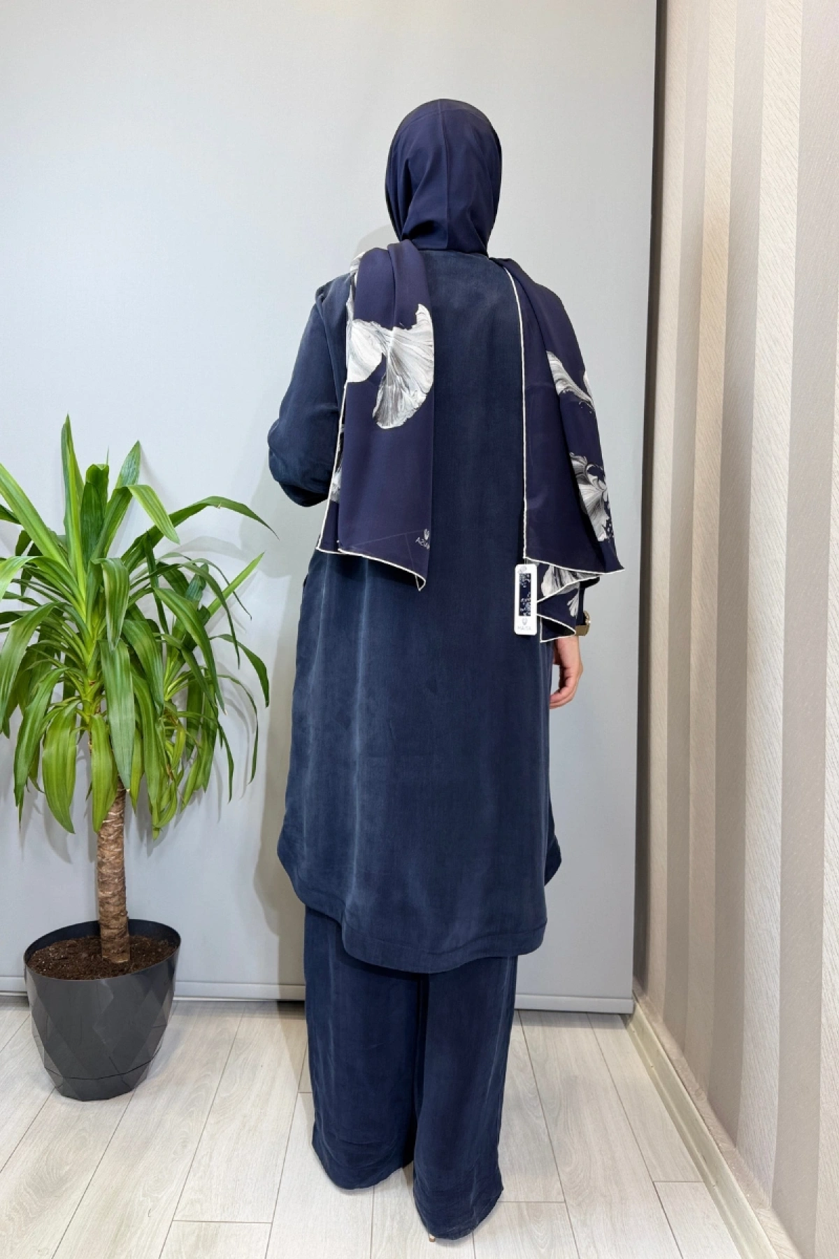 Miss Dalida Hakim Yaka Cepli Cupro Kap Lacivert T26Y-8008