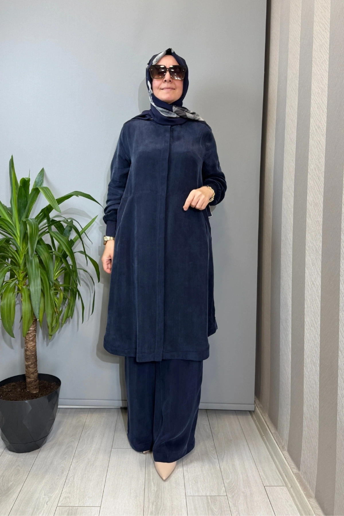 Miss Dalida Hakim Yaka Cepli Cupro Kap Lacivert T26Y-8008