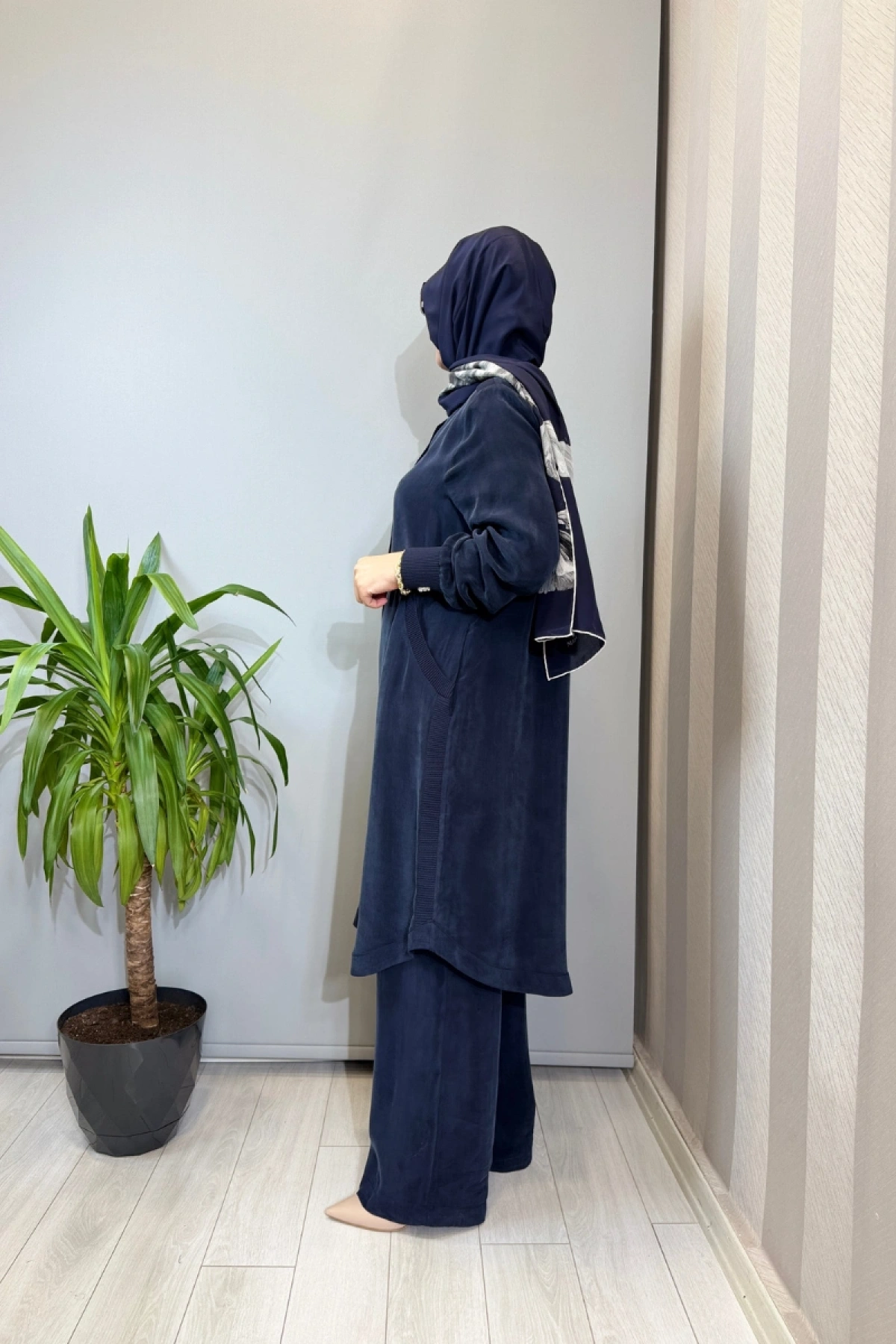 Miss Dalida Hakim Yaka Cepli Cupro Kap Lacivert T26Y-8008