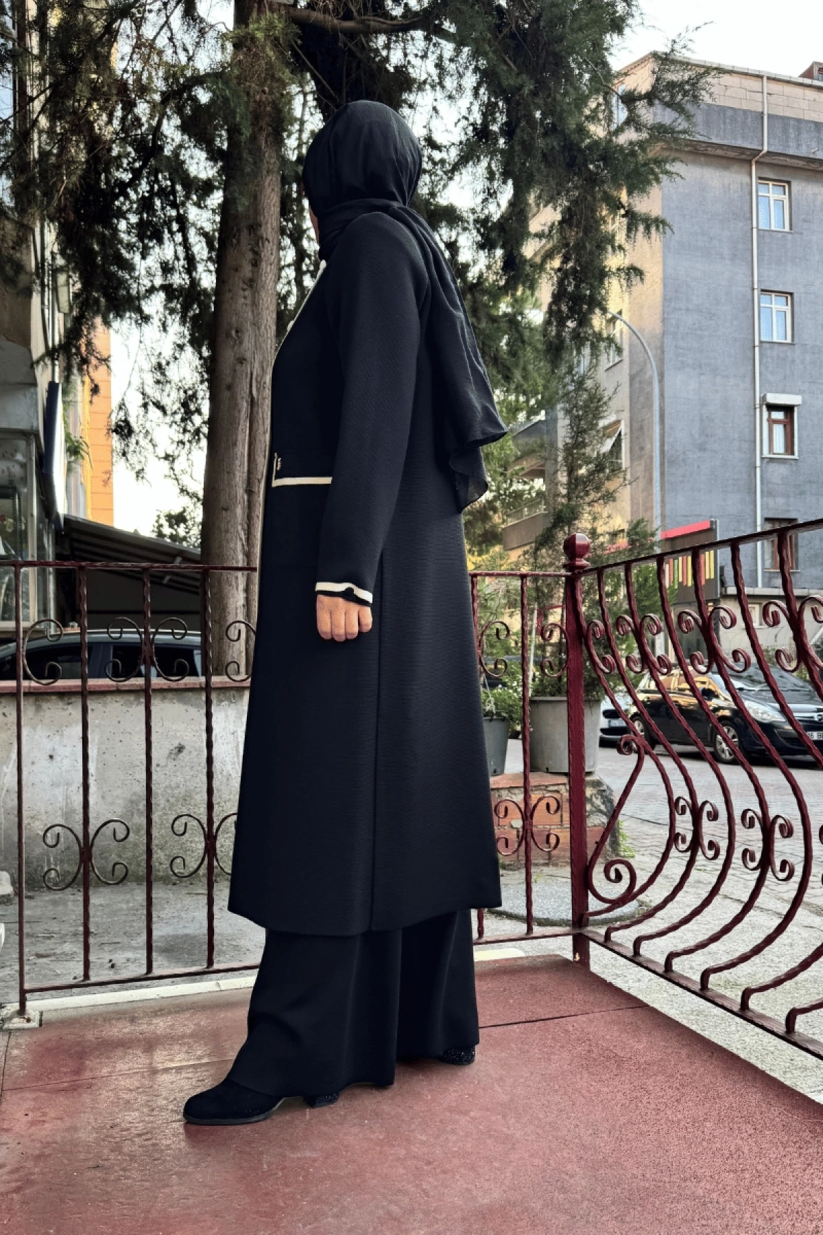 Miss Dalida İki Cepli Renk Şeritli Uzun Hırka Siyah T25K-9004