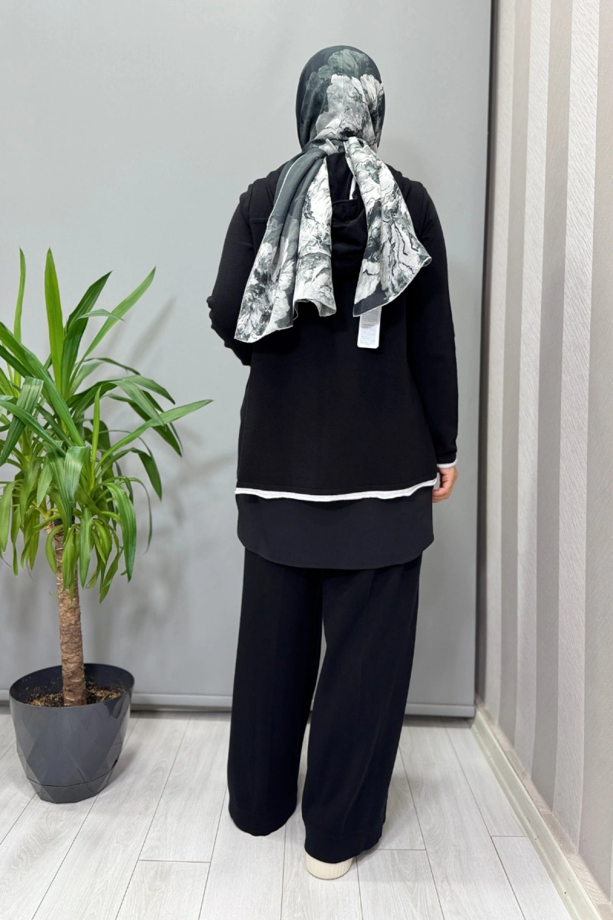 Miss Dalida Kapüşonlu Triko Tunik Siyah T25PF-6005