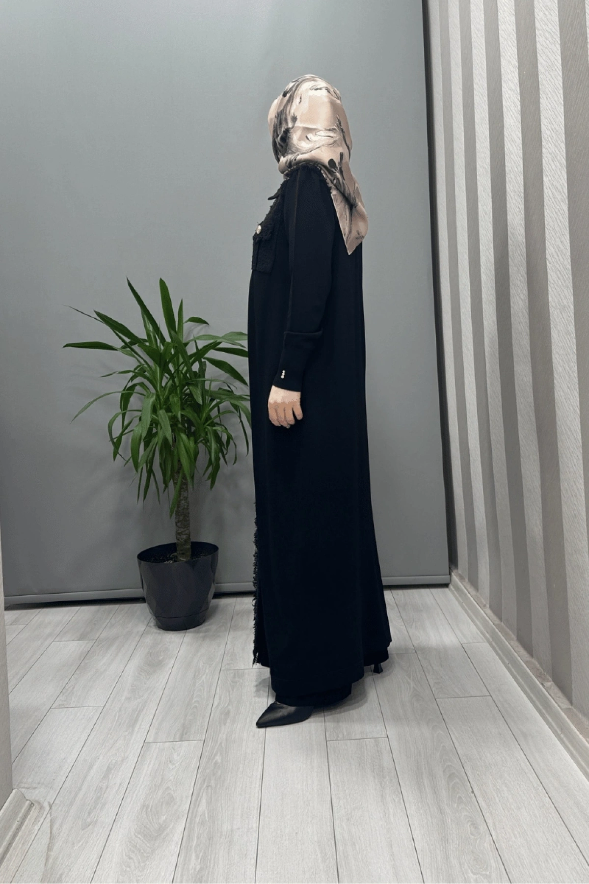 Miss Dalida Püskül ve DÜğme Detaylı Klasik Hırka Siyah T25Y-9016