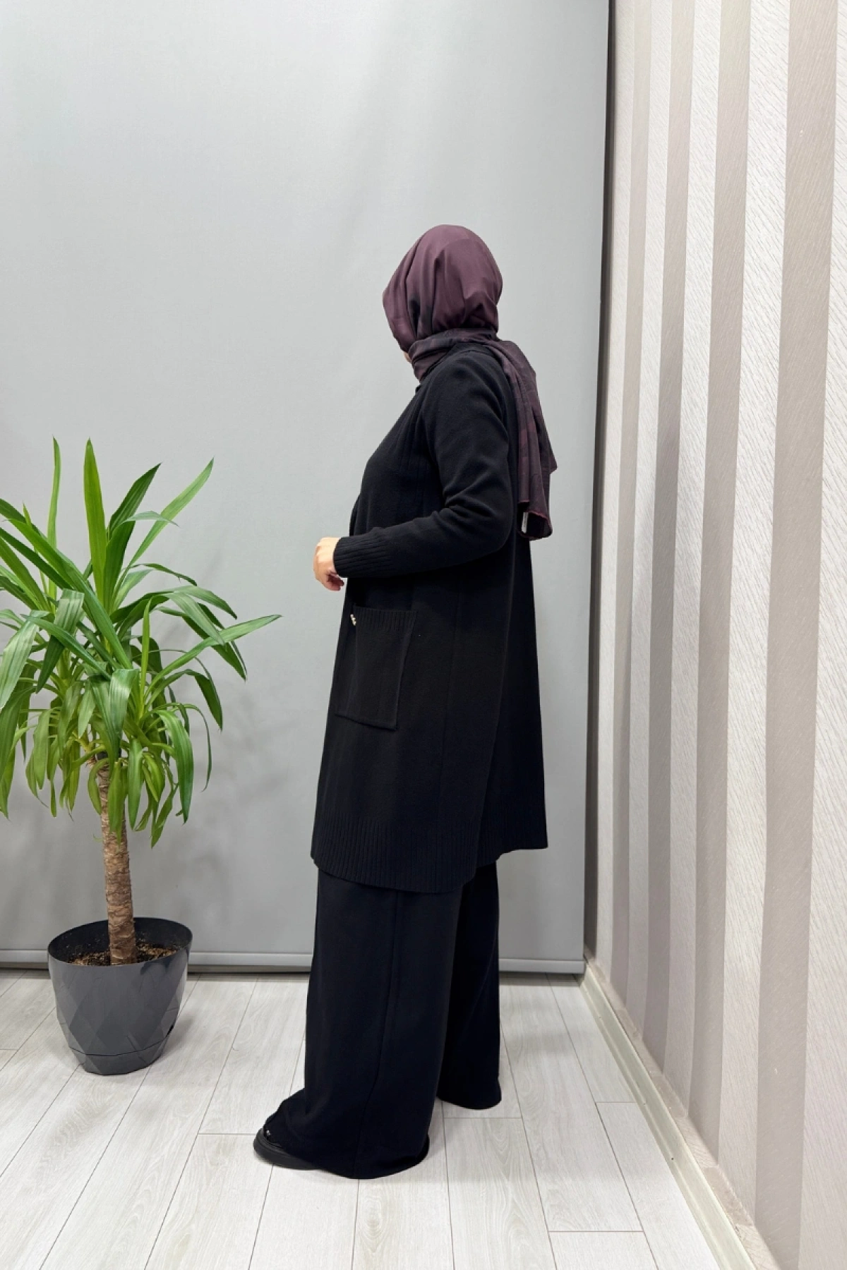 Miss Dalida Touch Me Gömlek Yaka Triko Hırka Siyah T25PF-9001