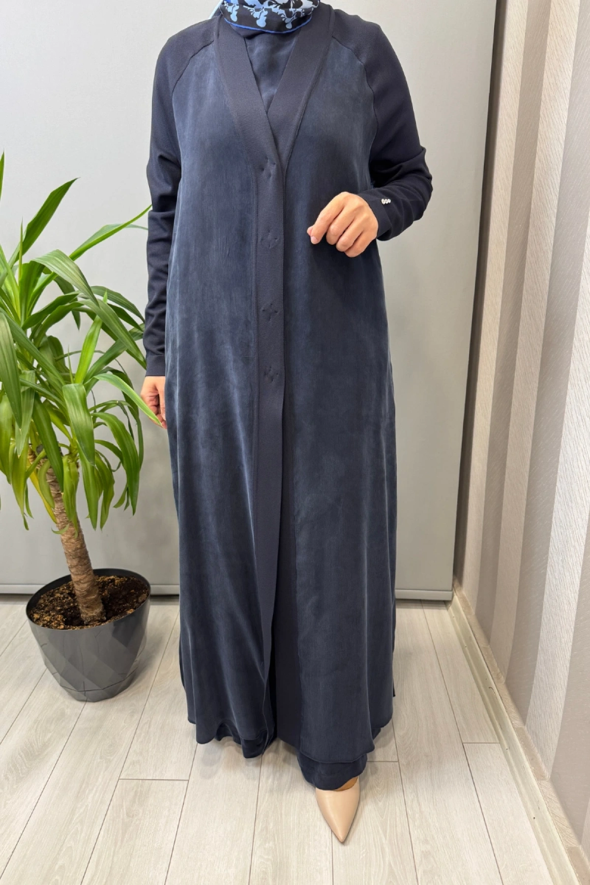 Miss Dalida Triko Detaylı V Yaka Cupro Kap Lacivert T26Y-9000