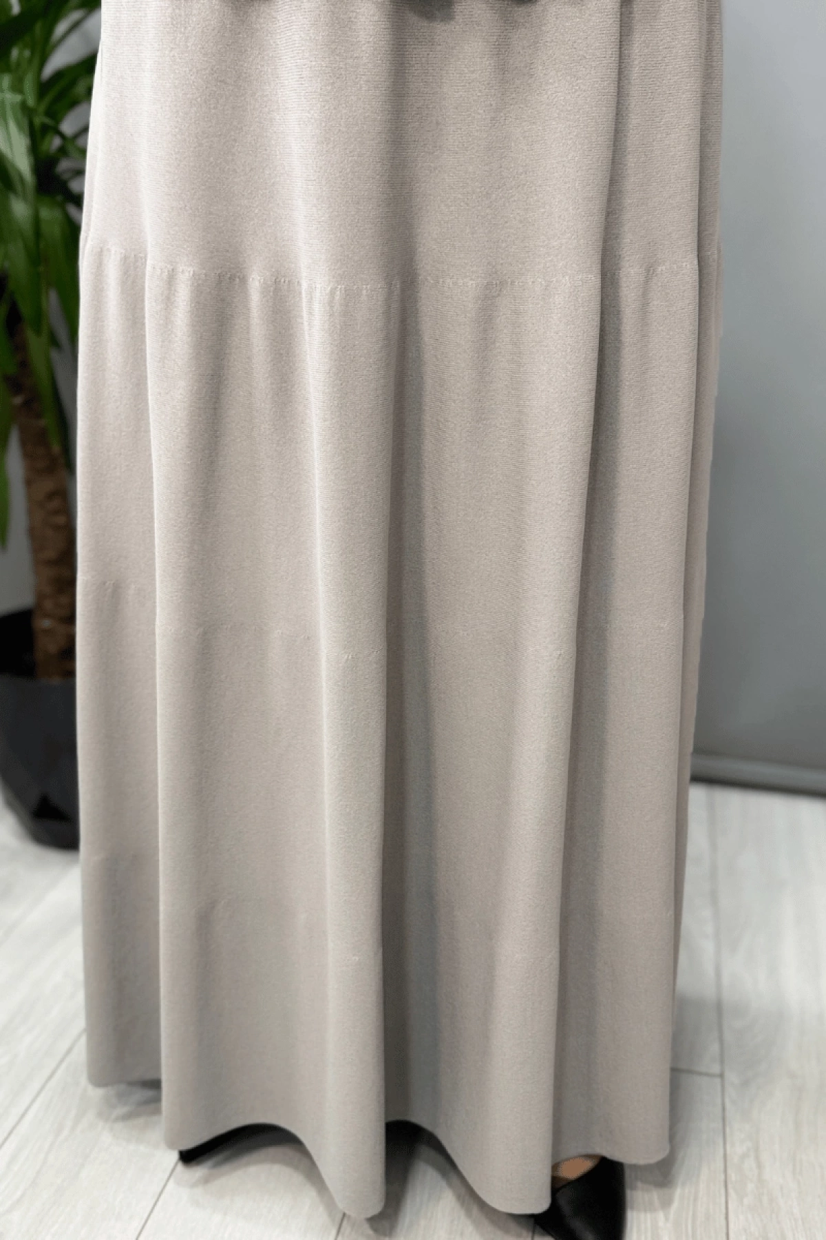 Miss Dalida Knit Skirt Grey T25Y-2004