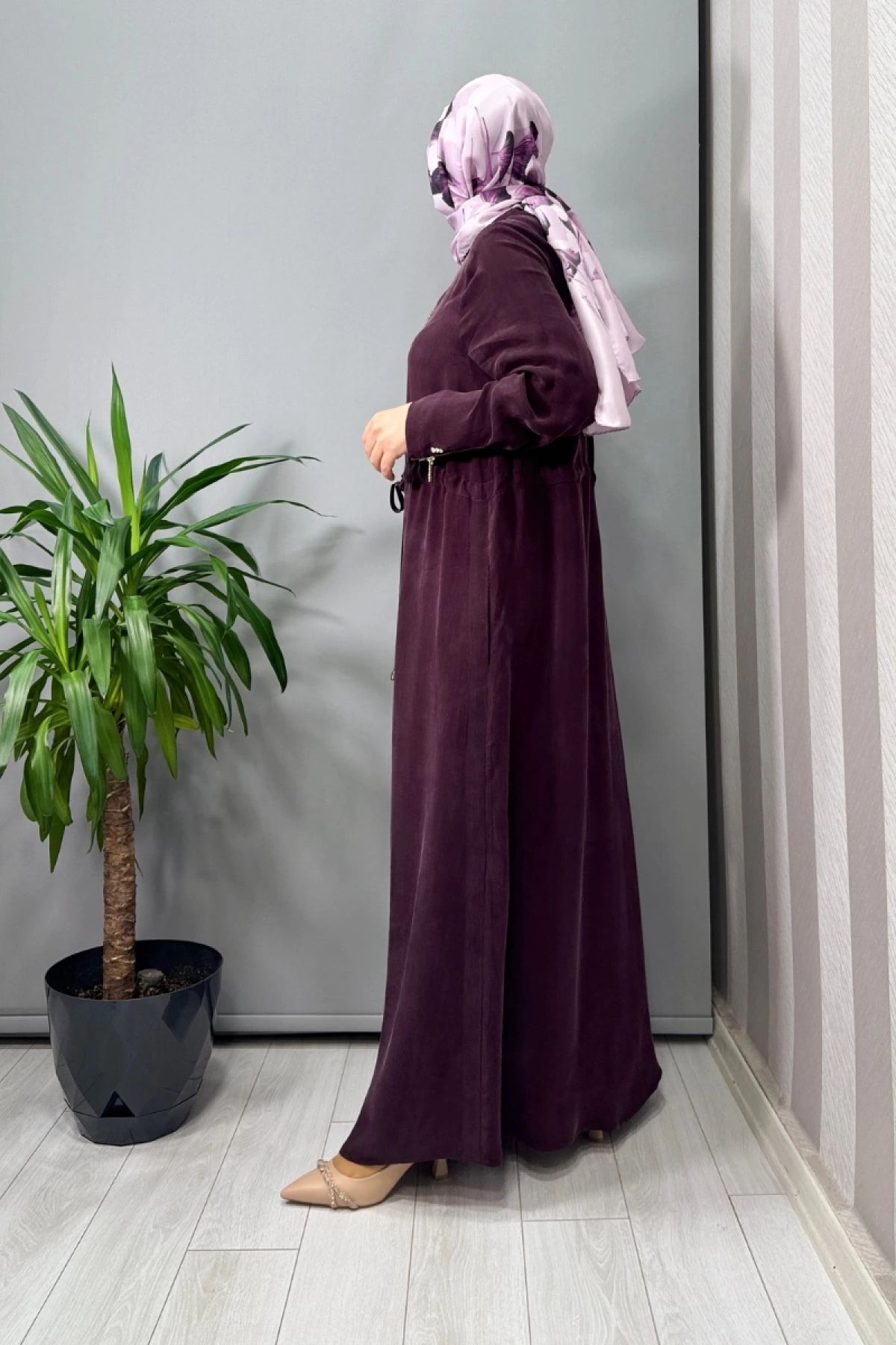 Miss Dalida Yakası Fermuarlı Beli Büzgülü Cupro Elbise Bordo T25Y-4011