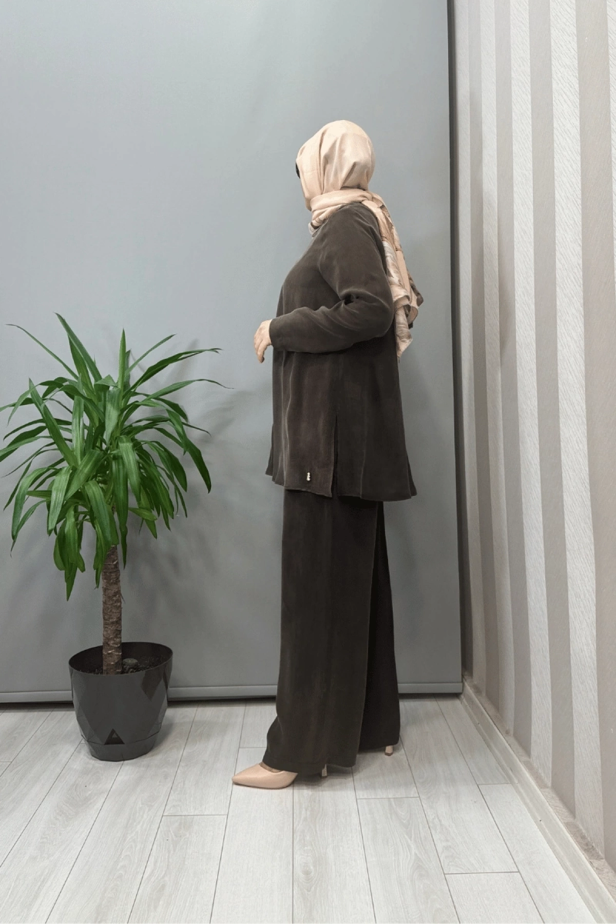 Miss Dalida Yakası Fermuarlı Cupro Tunik Kahve T25Y-6061