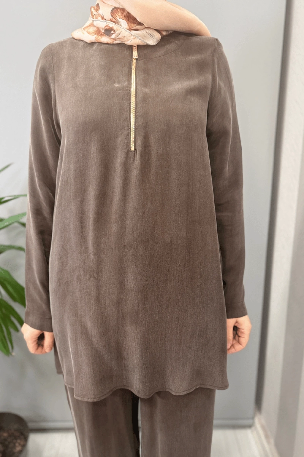 Miss Dalida Yakası Fermuarlı Cupro Tunik Kahve T25Y-6061