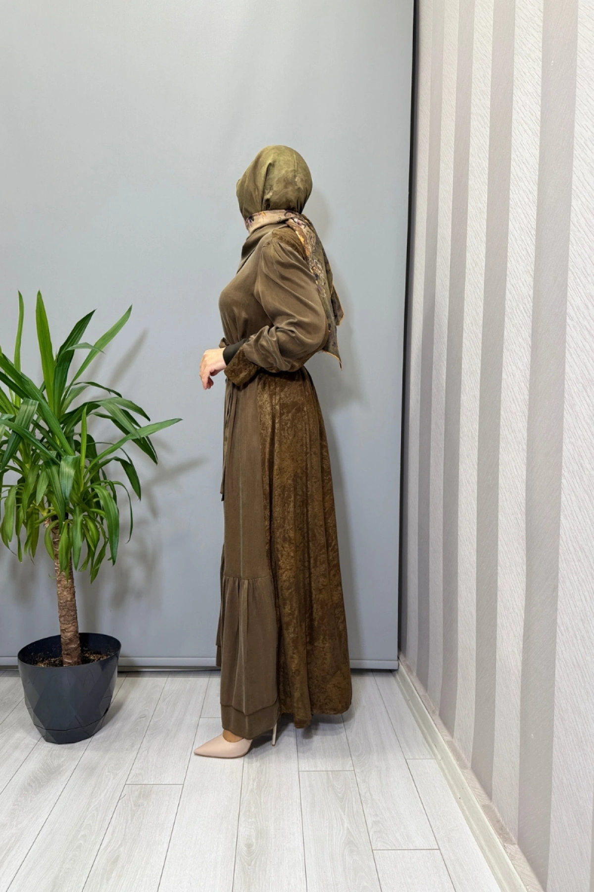 Misswhence Arkası Desenli Cupra İpek Elbise Yeşil 38827