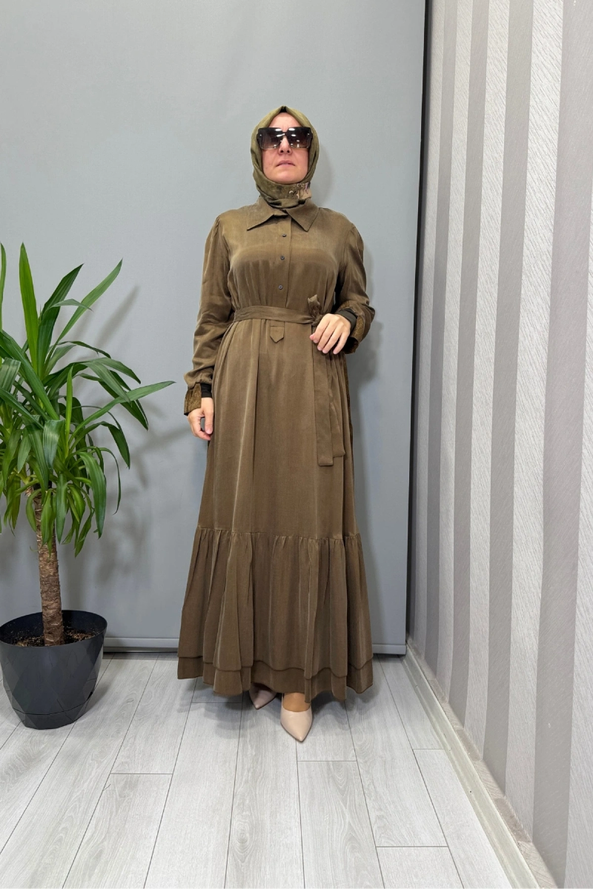 Misswhence Arkası Desenli Cupra İpek Elbise Yeşil 38827