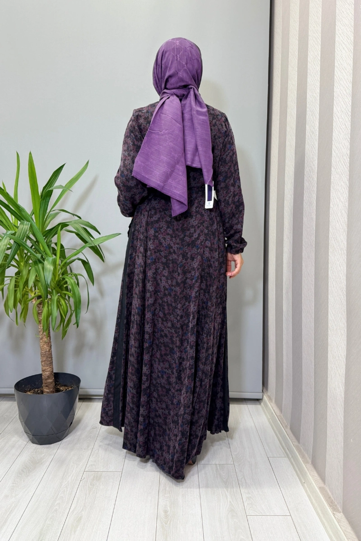 Misswhence Çiçek Desenli Cupra İpek Elbise Mor 38829