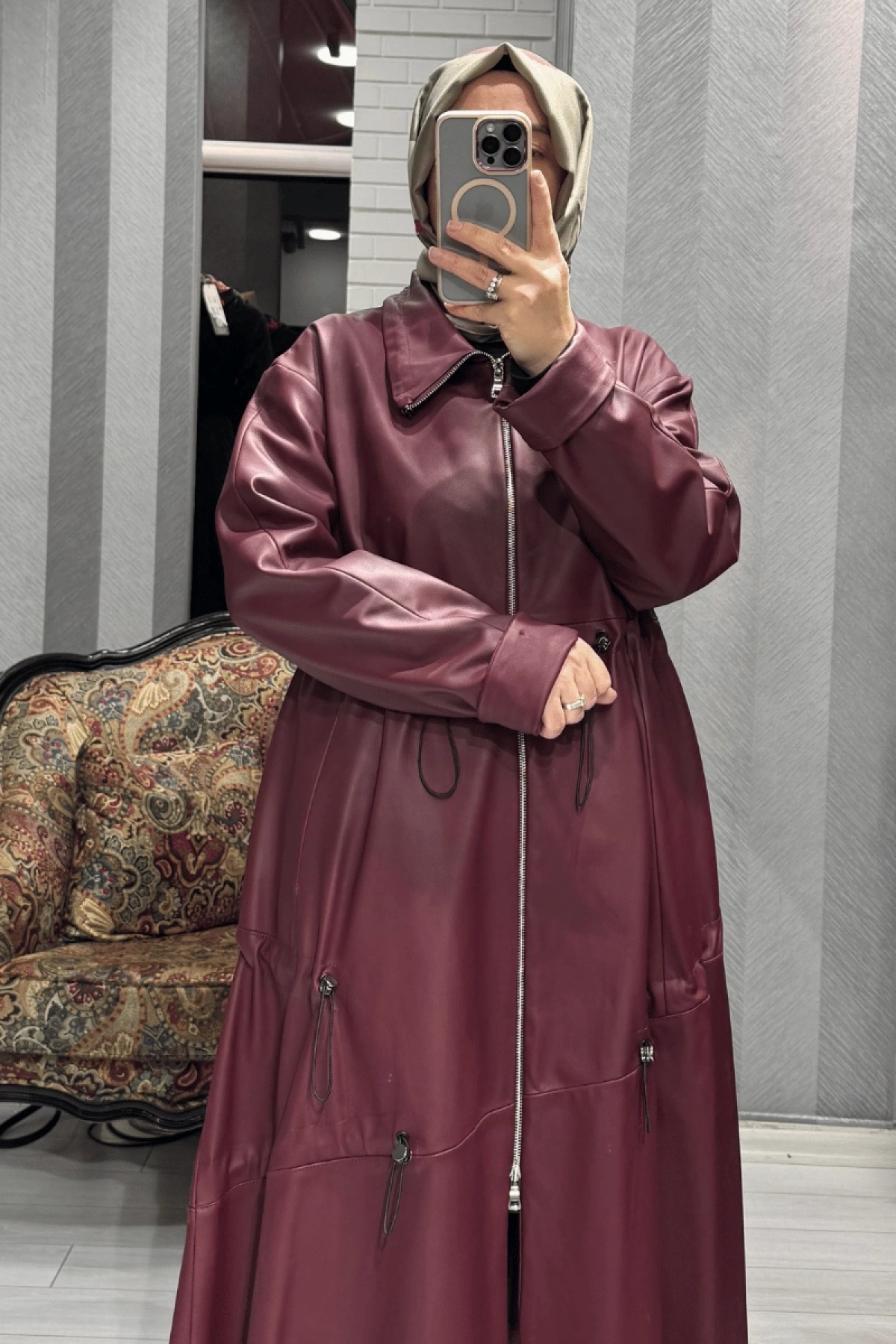 MissWhence جاكيت جلدي بورجوندي 36414