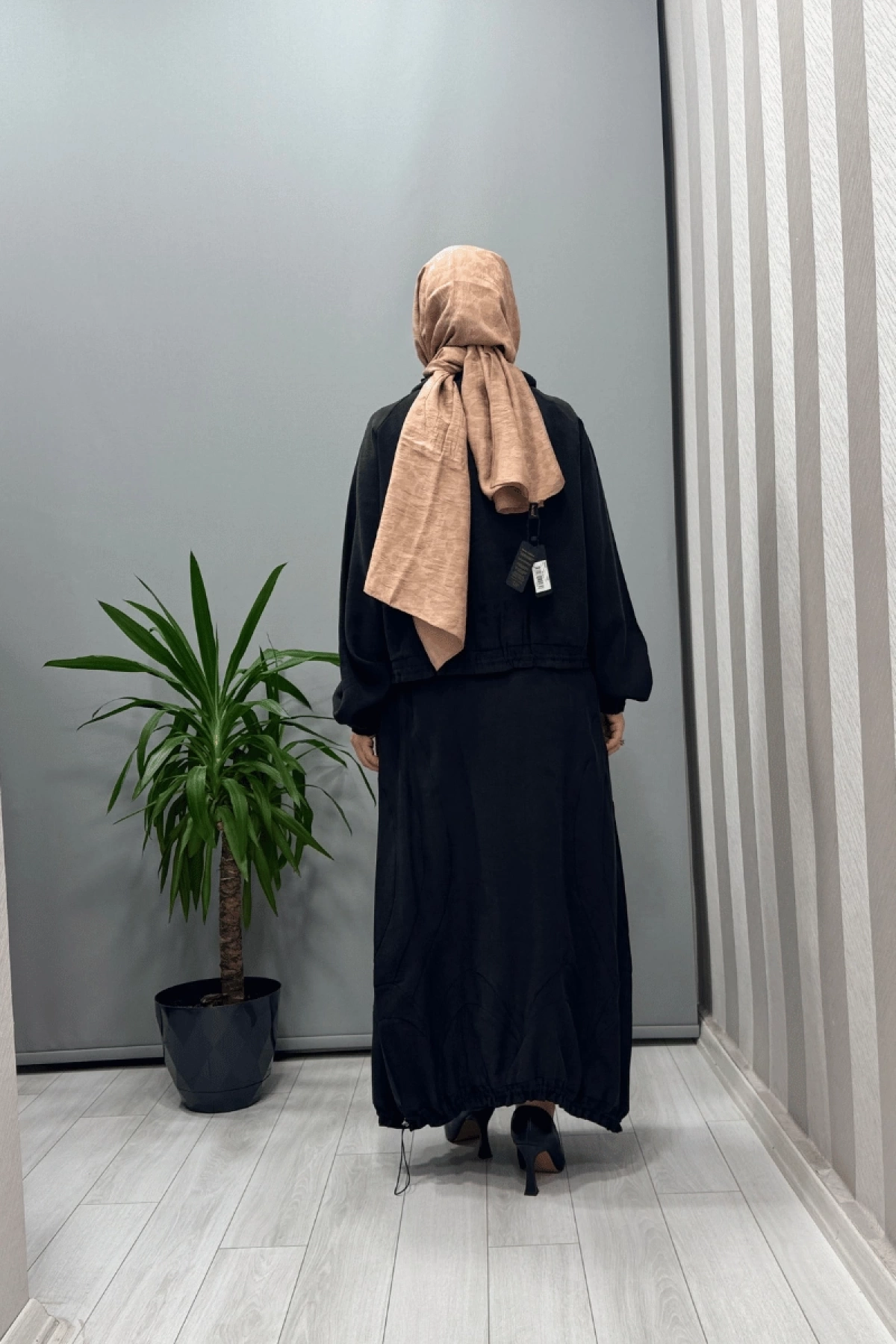 Misswhence Zippered Silk Linen Set Black 37200
