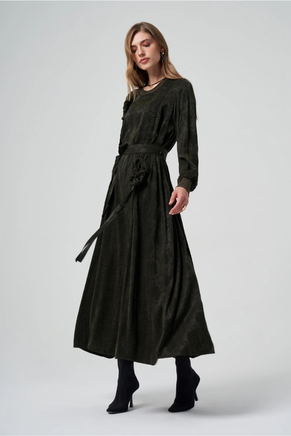 MissWhence Rose Detailed Silk Dress Green 36800