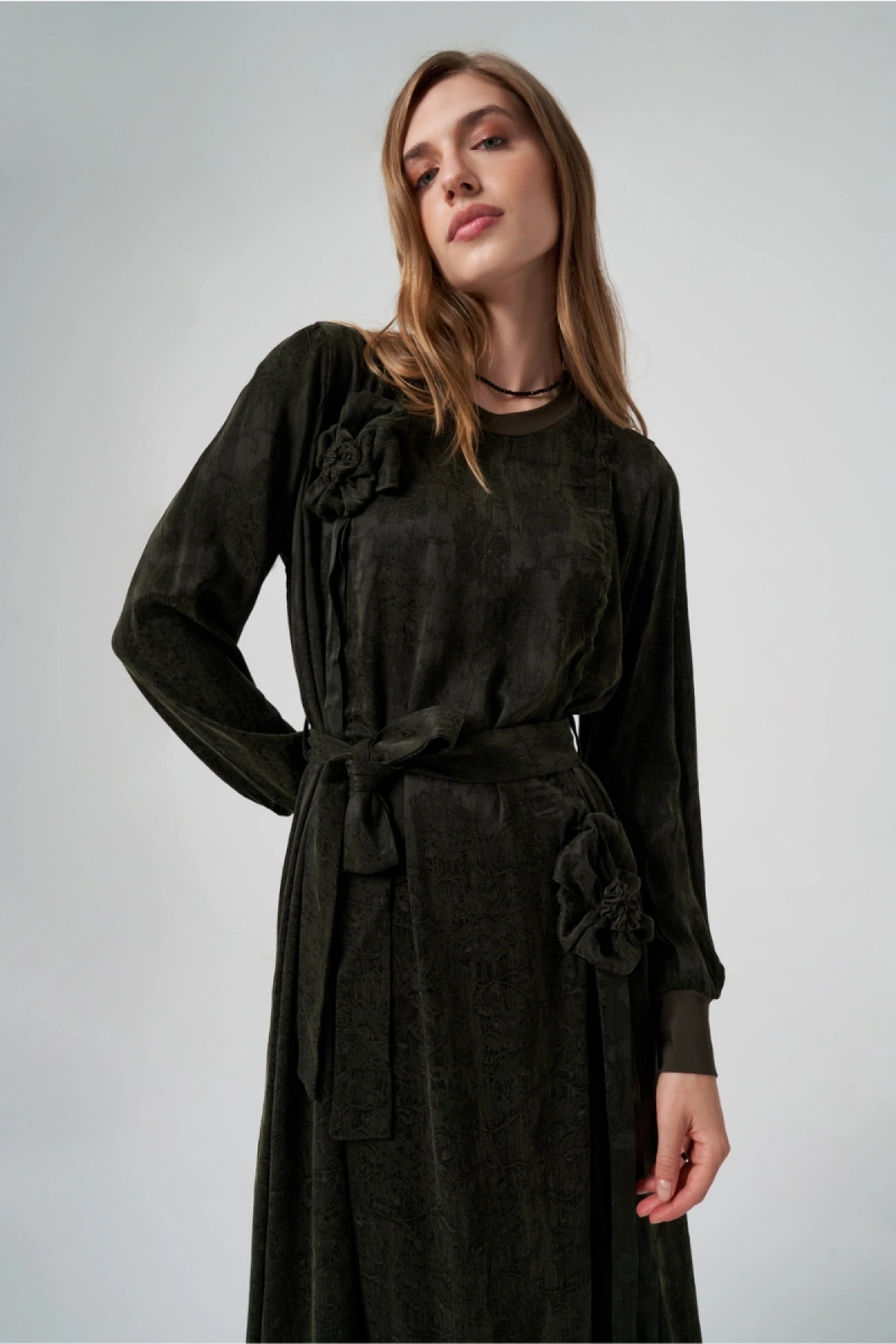 MissWhence Rose Detailed Silk Dress Green 36800