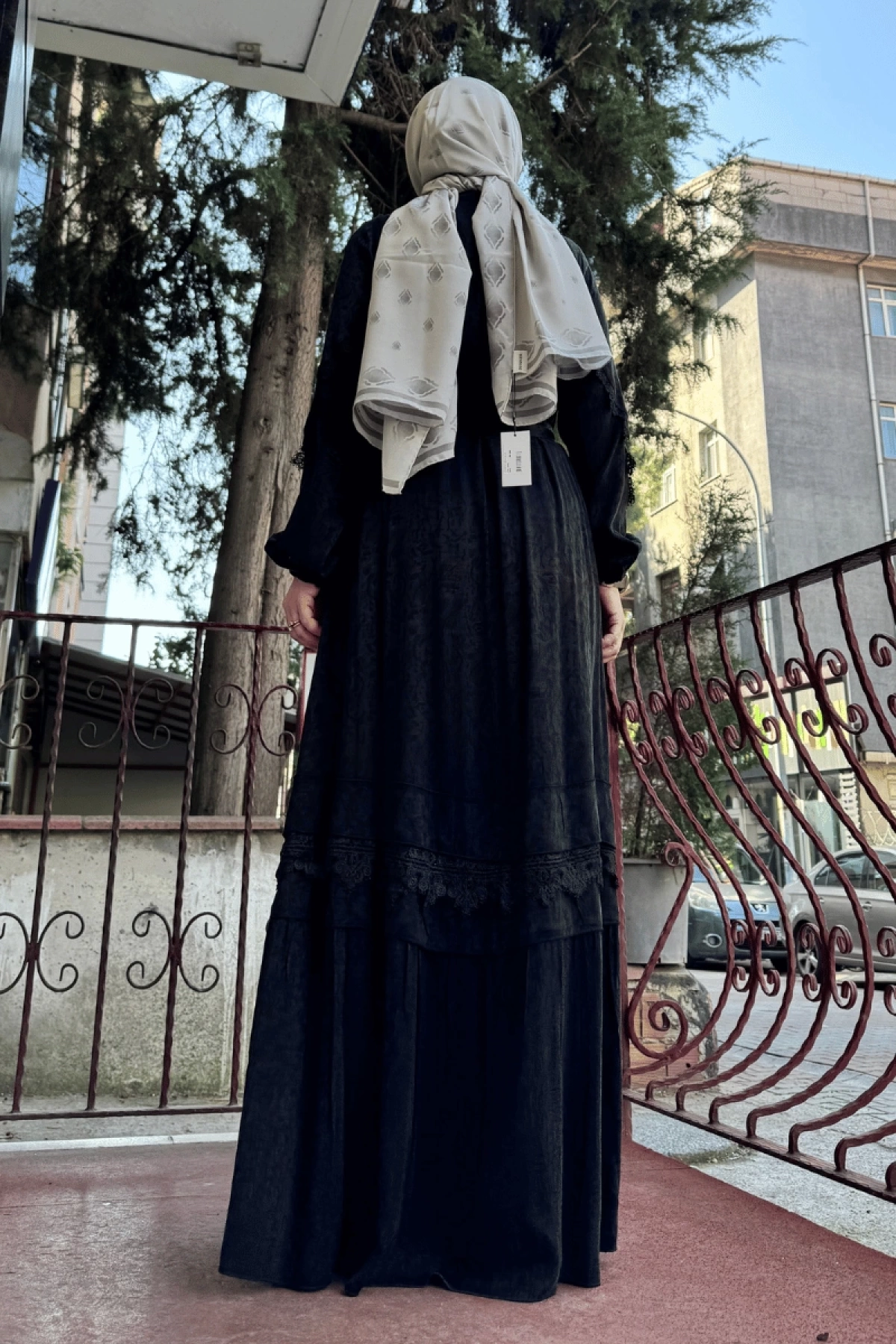 MissWhence Güpürlü İpek Pardesü Siyah 36528