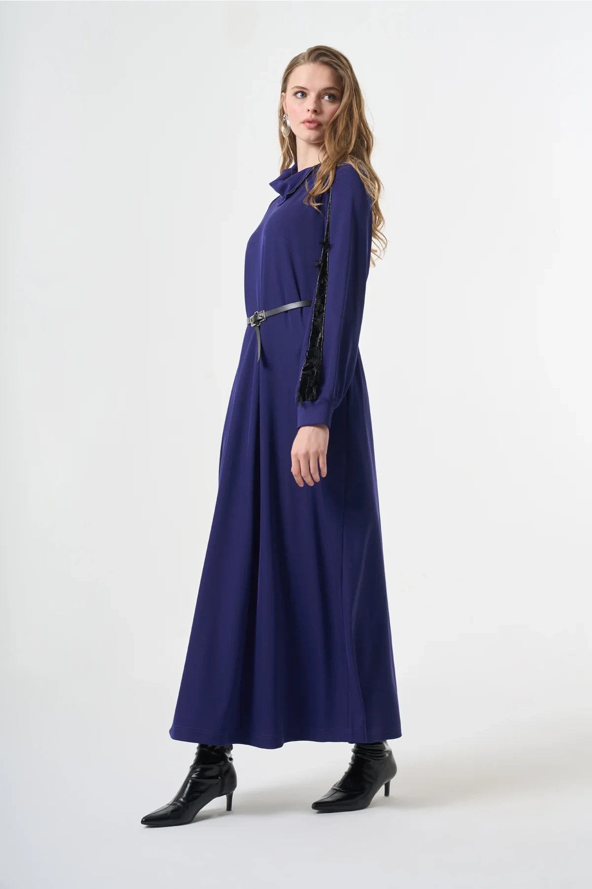 Misswhence Kadife Detaylı Elbise Saks 38800