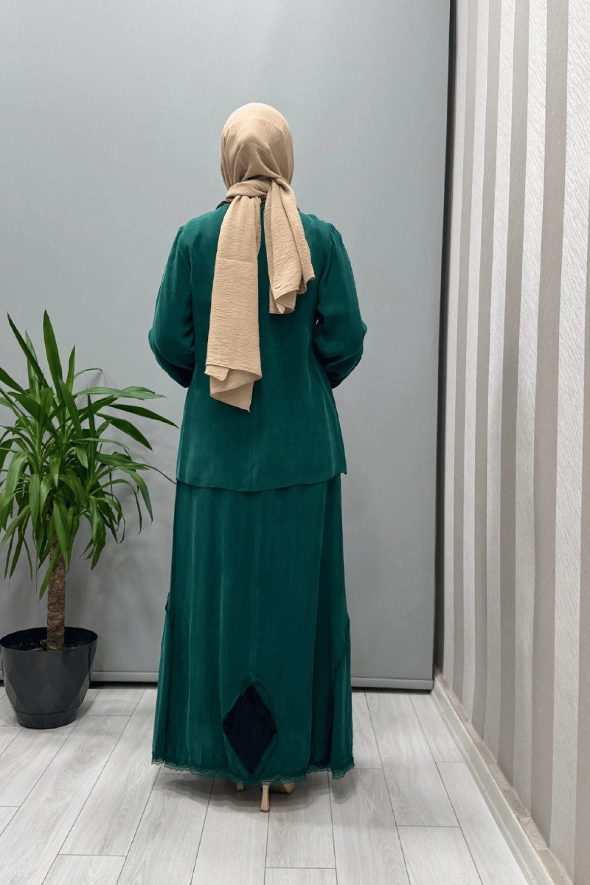 Misswhence Patchwork Detaylı Bluz Etek Takım Yeşil 37003