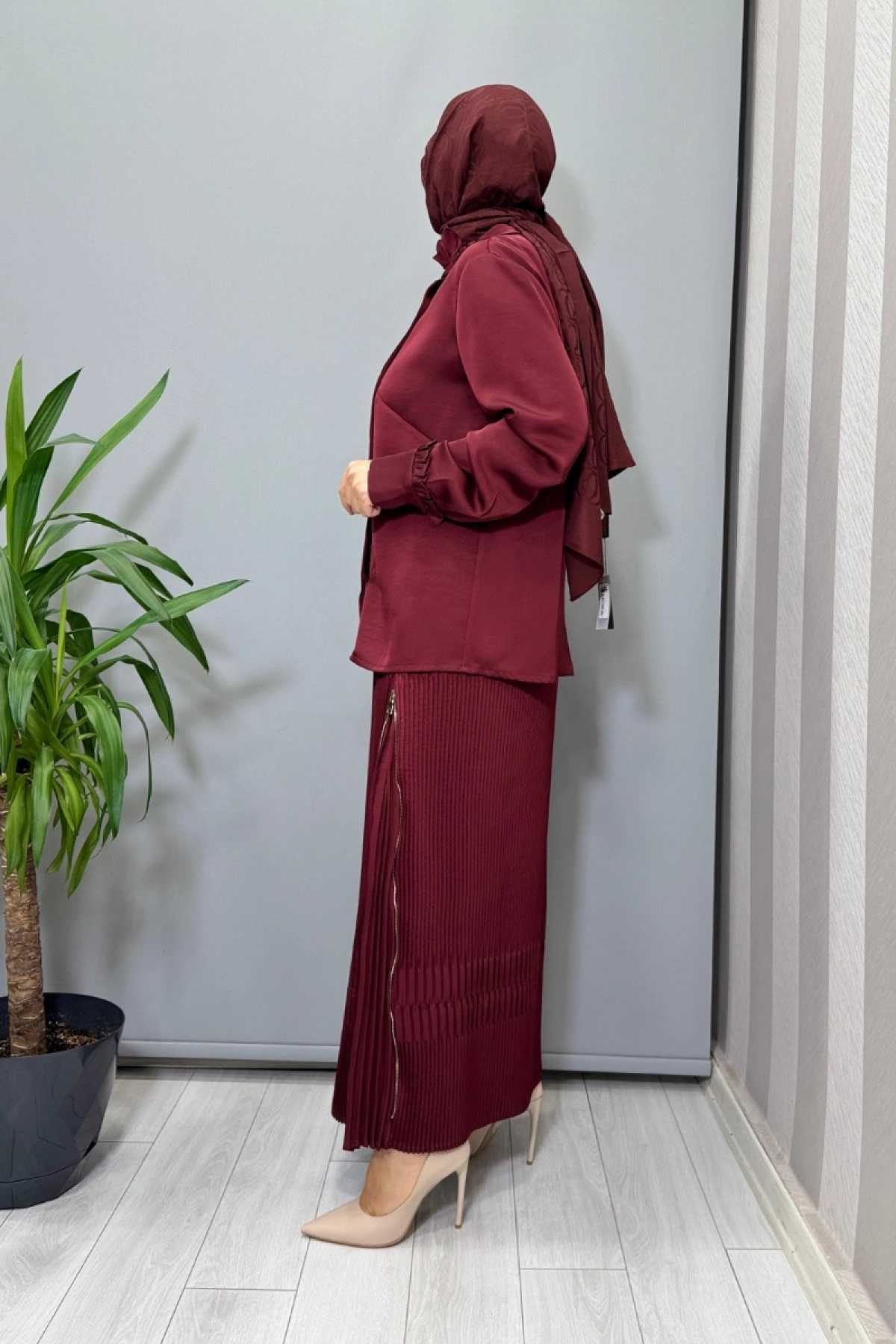 Misswhence Saten Pliseli Etek Takım Bordo 38015