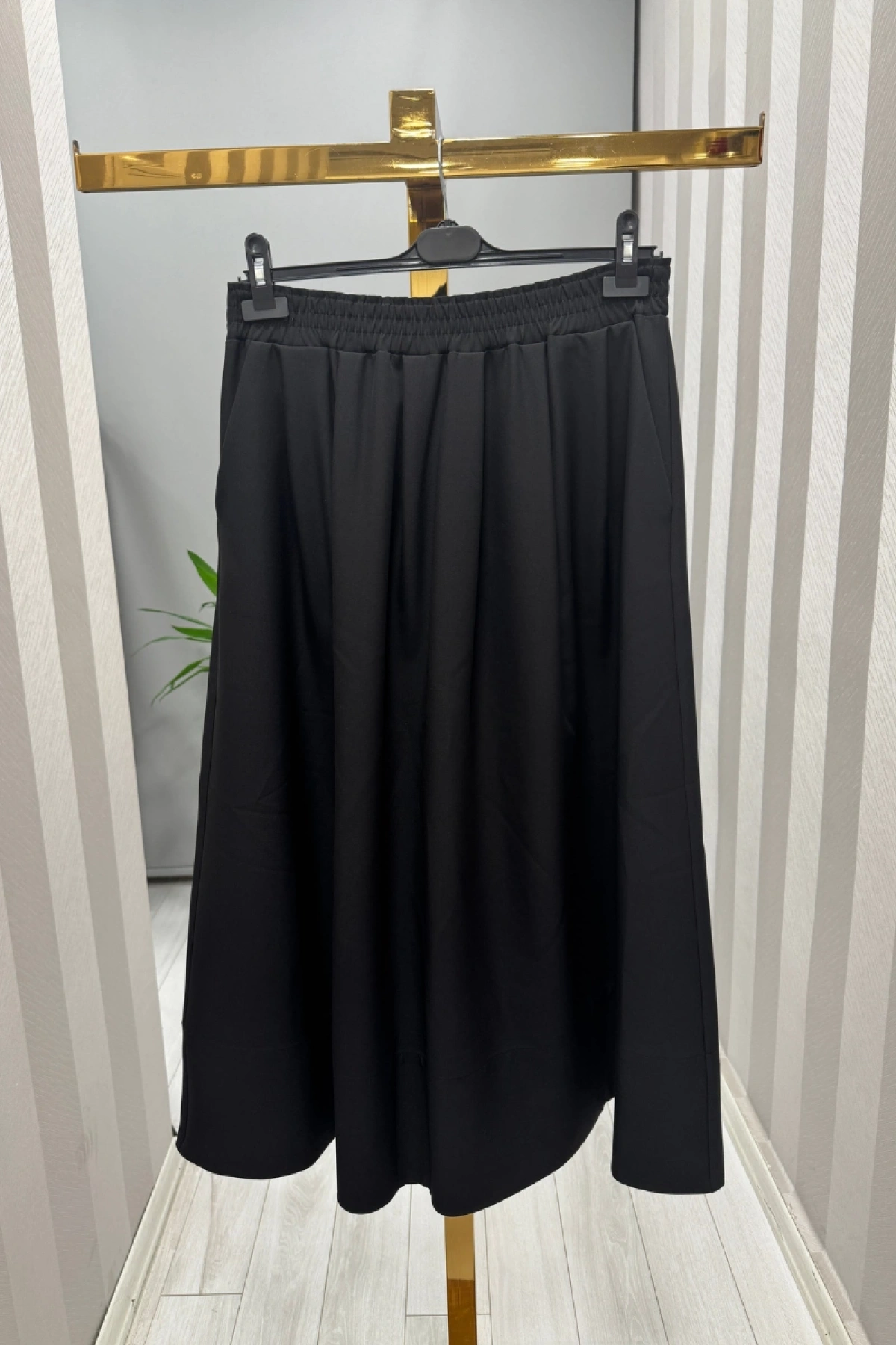 Sentez Lior Kloş Etek Siyah 5466