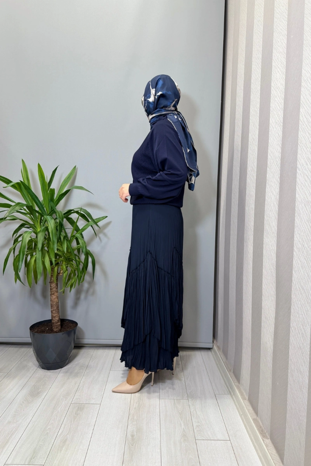 Sentez Vioala Parçalı Kırıştırma Etek Lacivert 5475